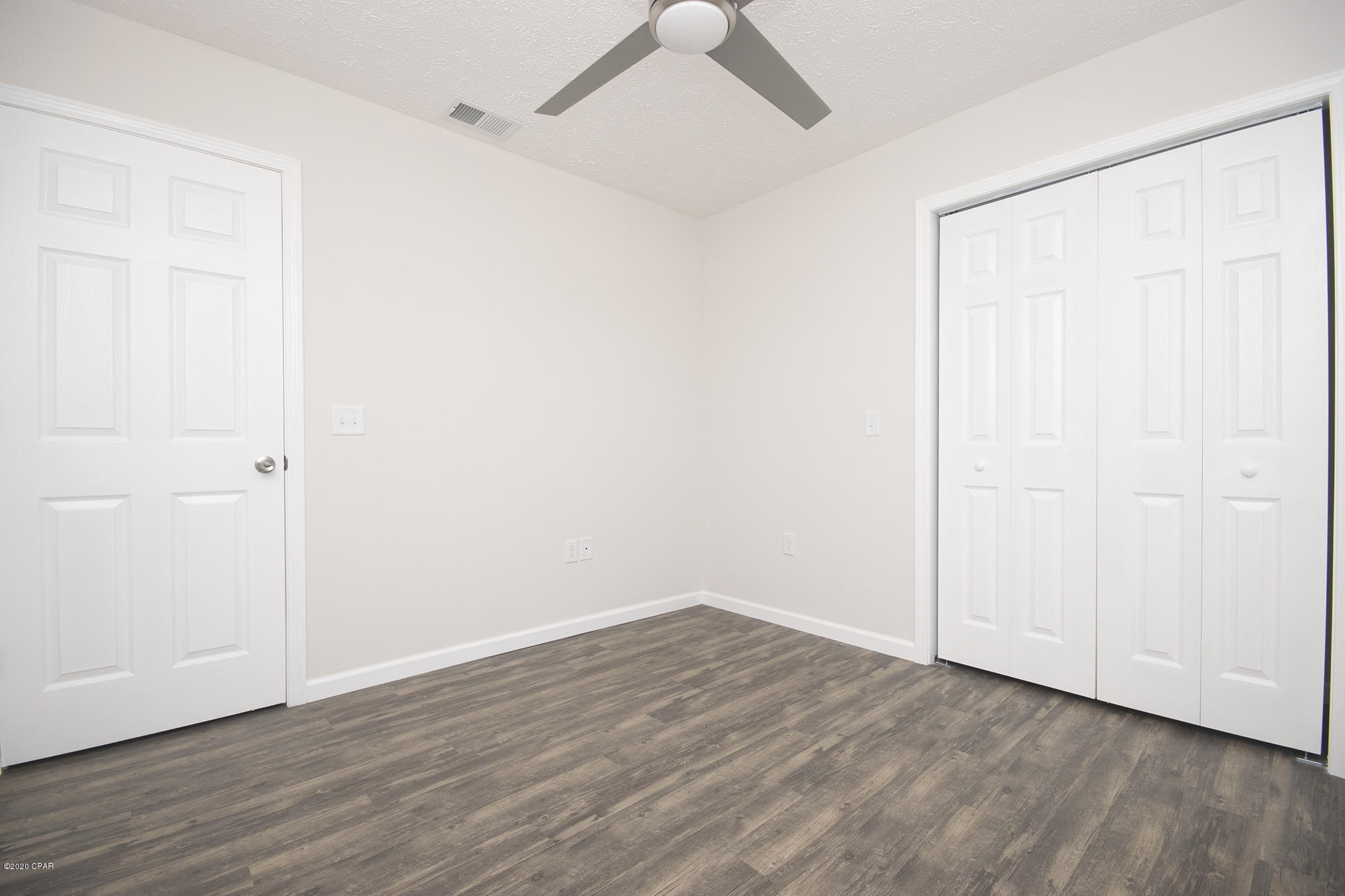 Cove Terrace - Residential