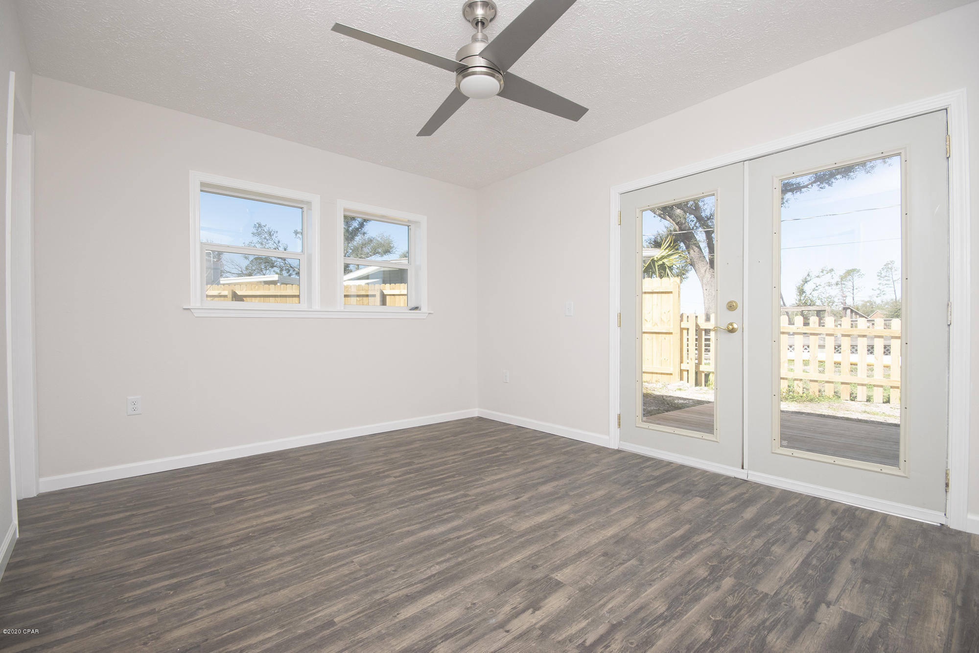 Cove Terrace - Residential