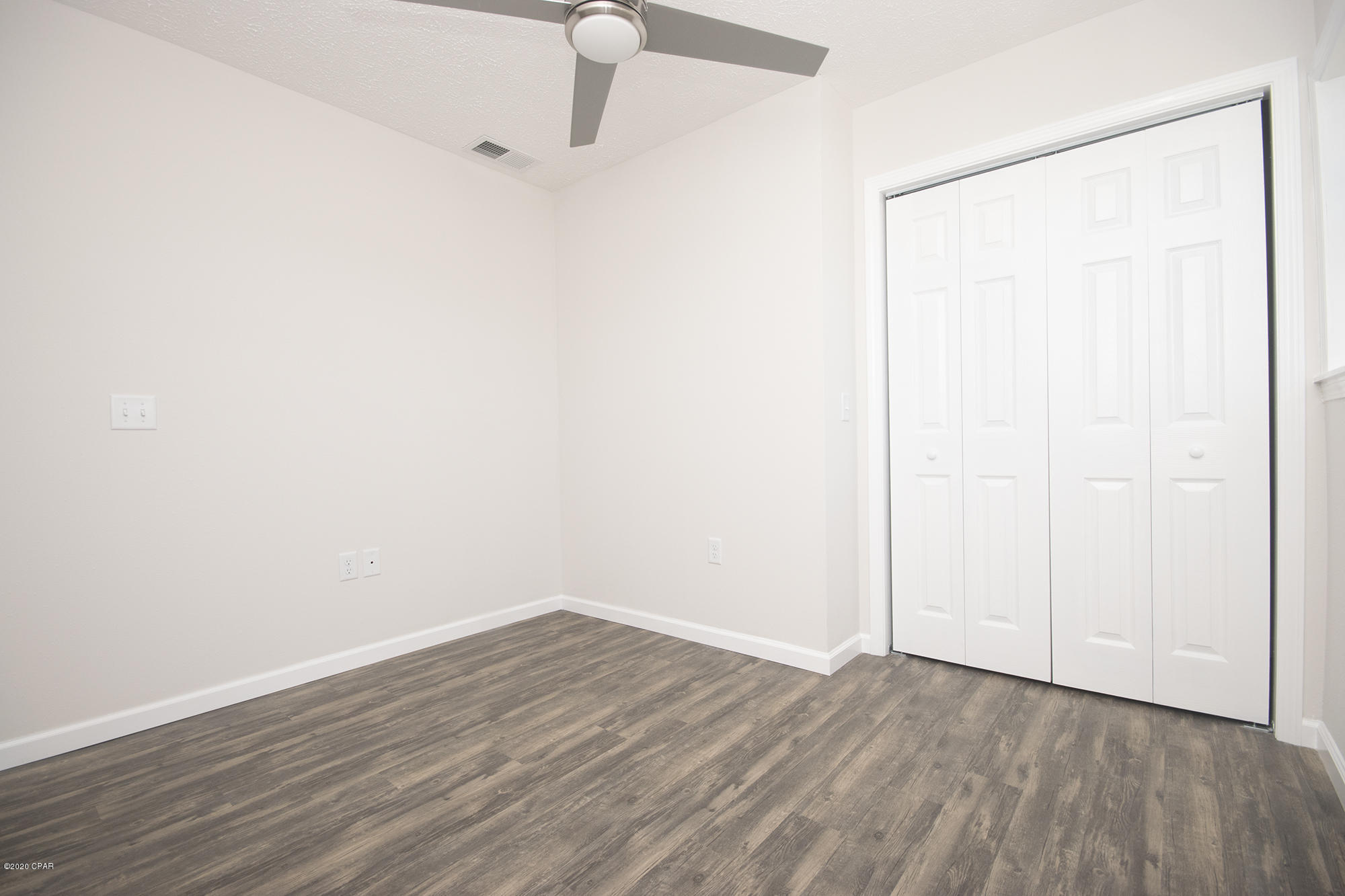 Cove Terrace - Residential