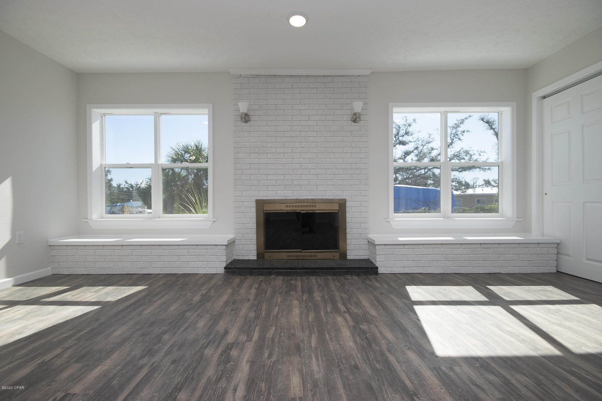 Cove Terrace - Residential