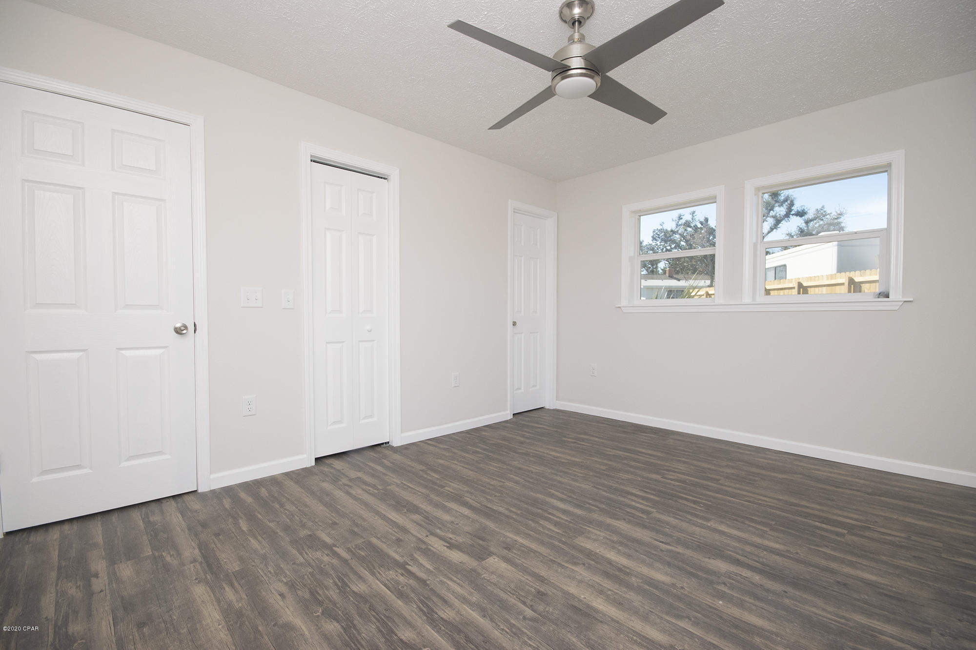 Cove Terrace - Residential