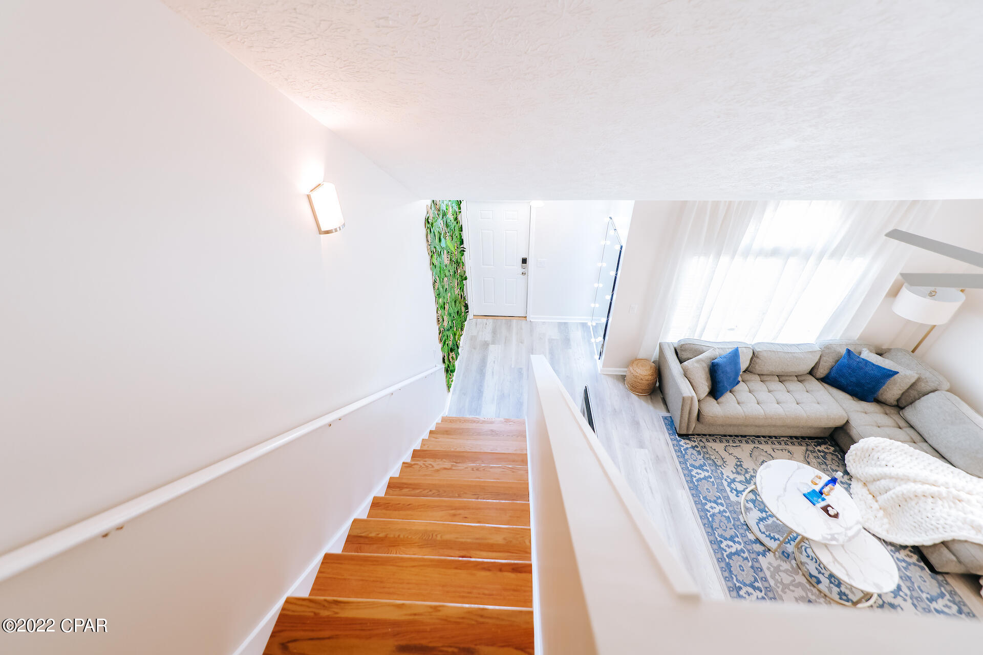 Palm Cove - Residential Lease