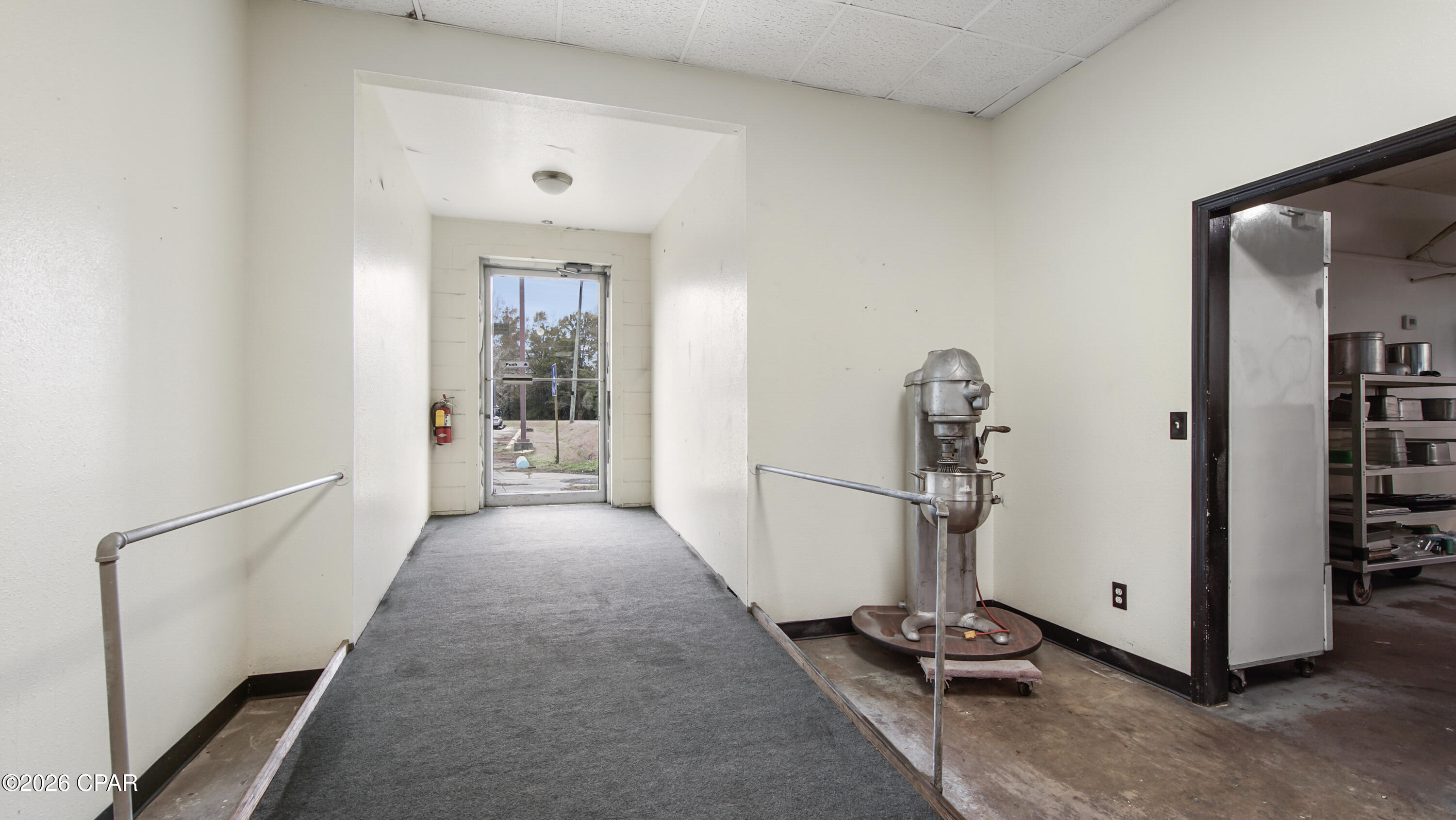 [No Recorded Subdiv] - Commercial Sale