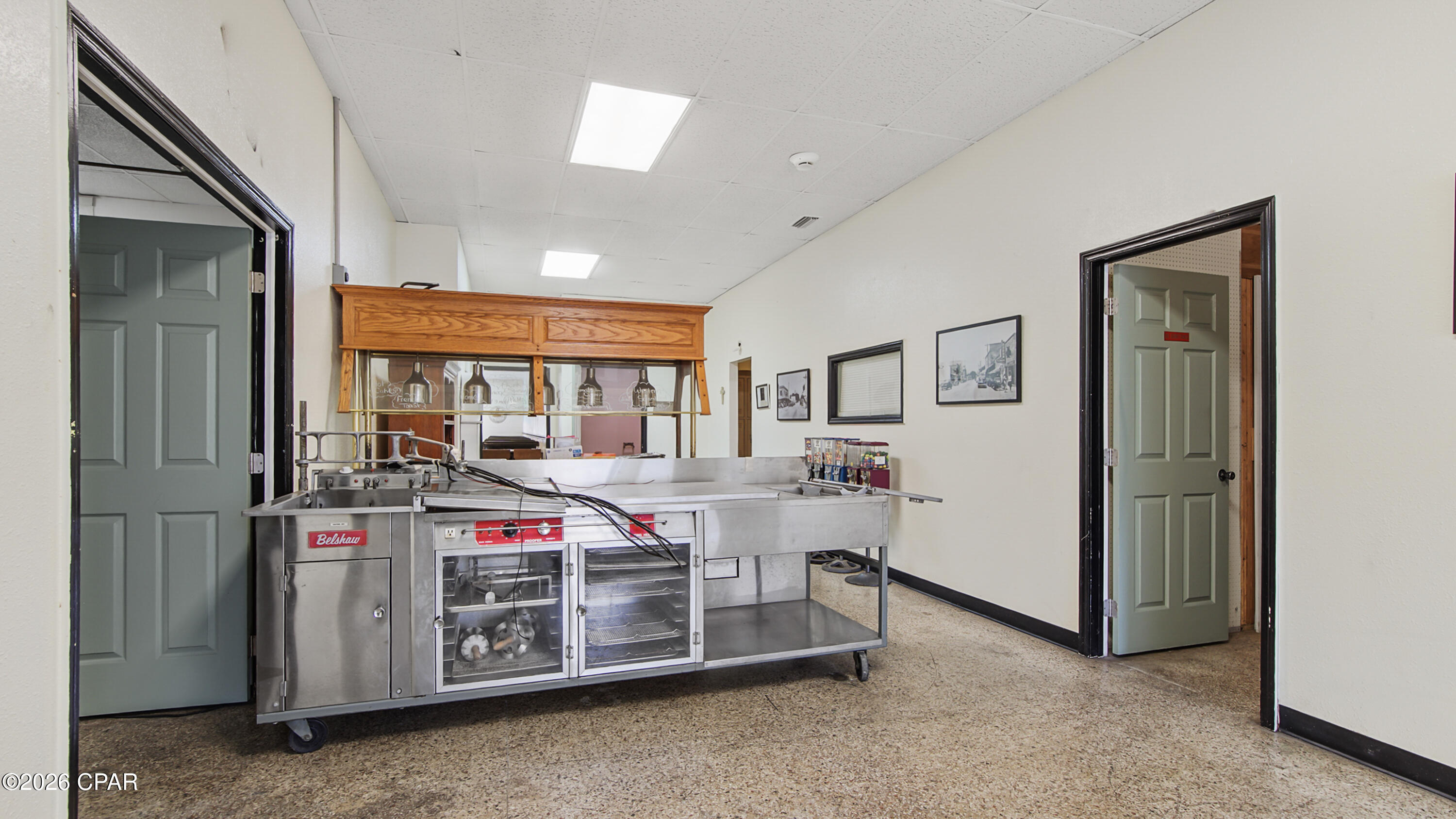 [No Recorded Subdiv] - Commercial Sale