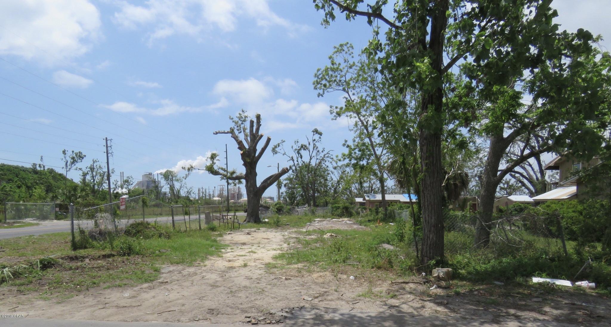 [No Recorded Subdiv] - Land