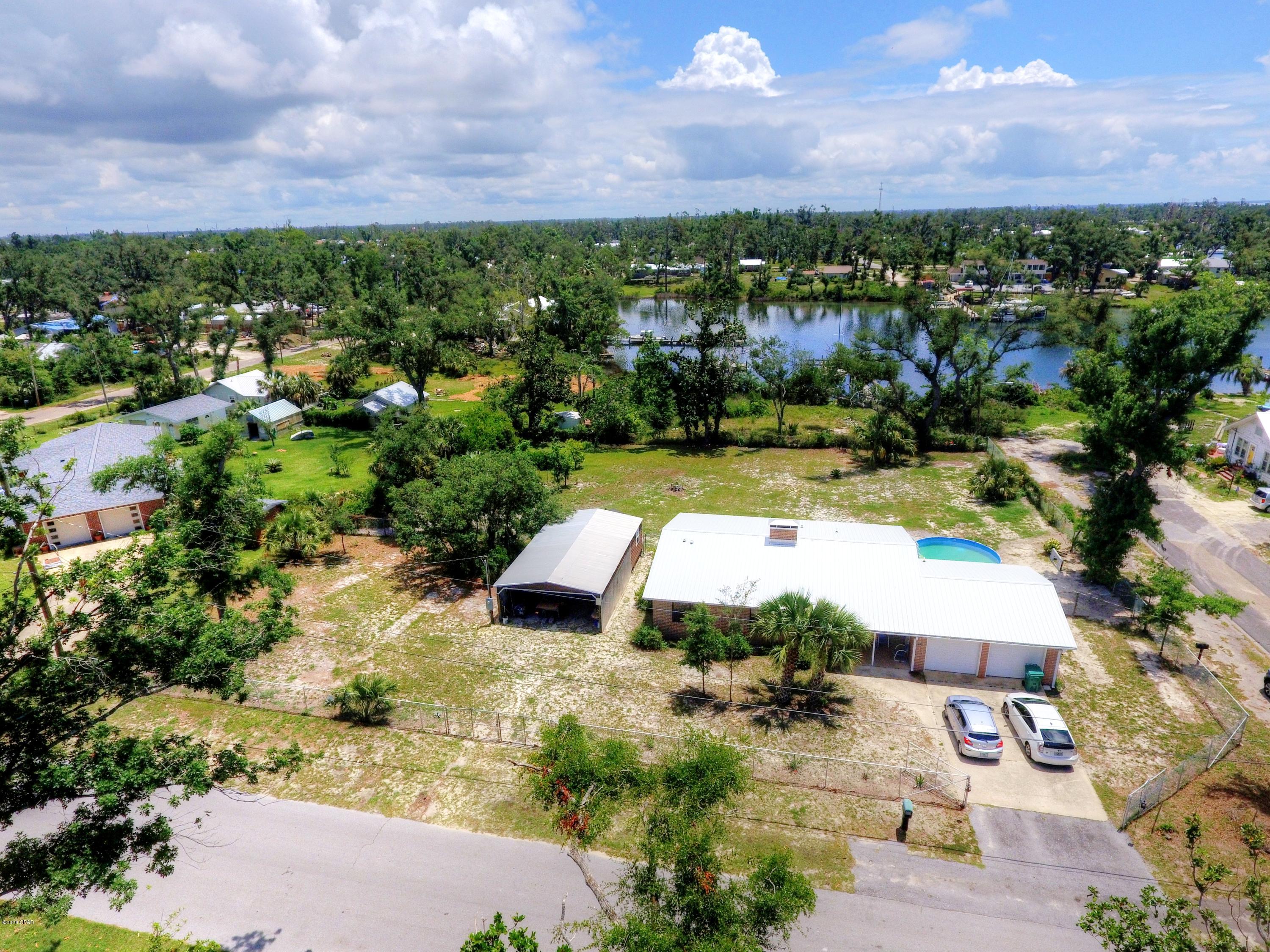 [No Recorded Subdiv] - Residential