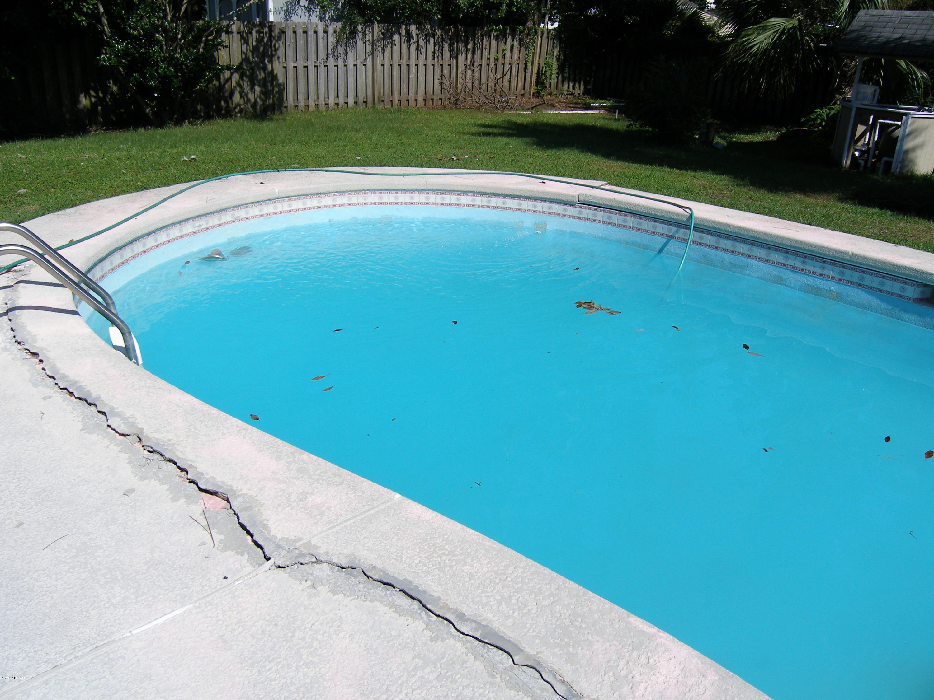 Derby Woods 1st Add - Residential