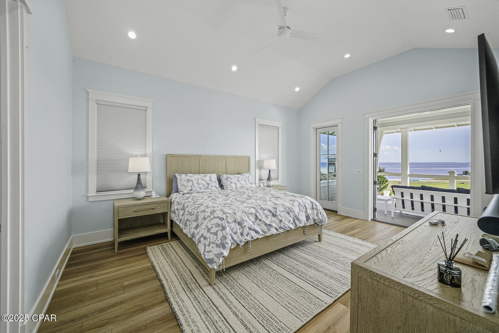 Ovation - Residential