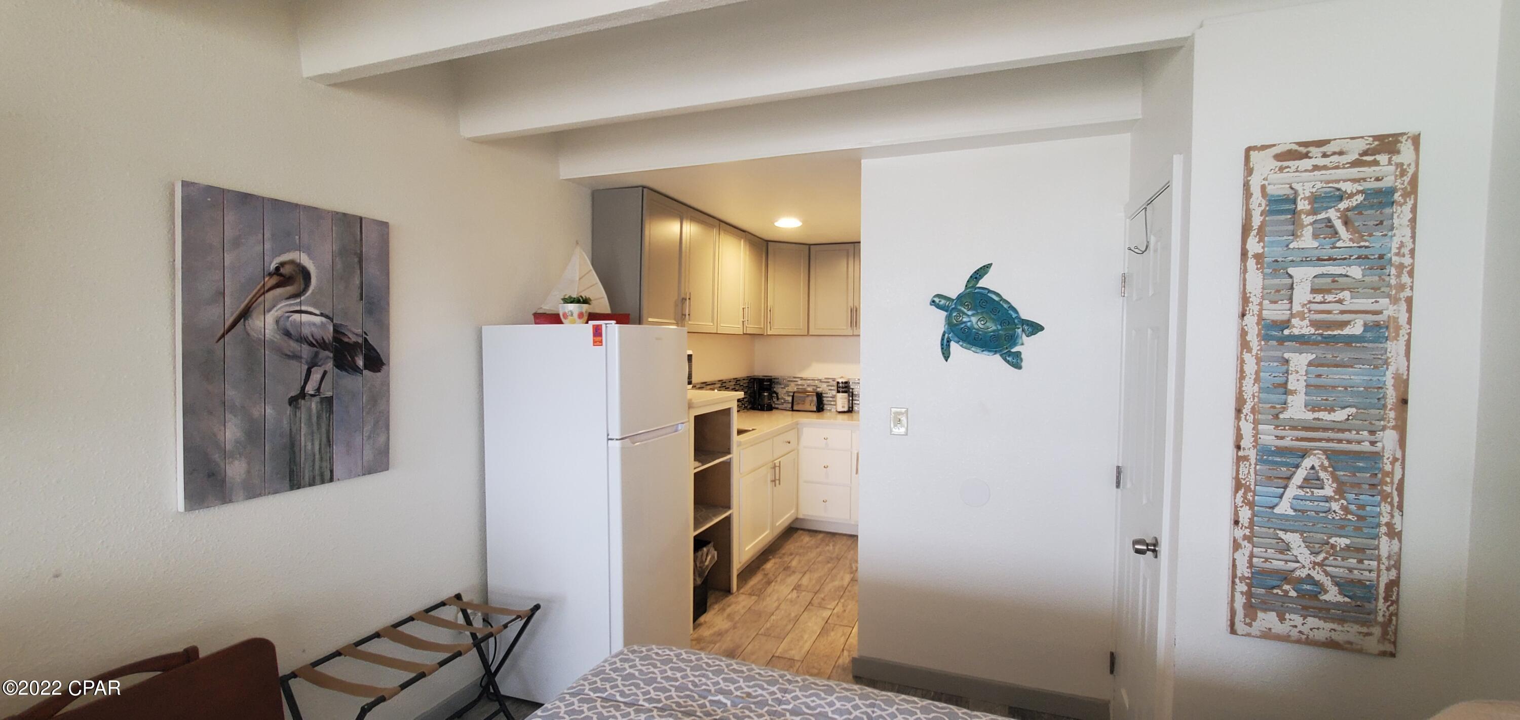 Fontainebleau Terrace - Residential