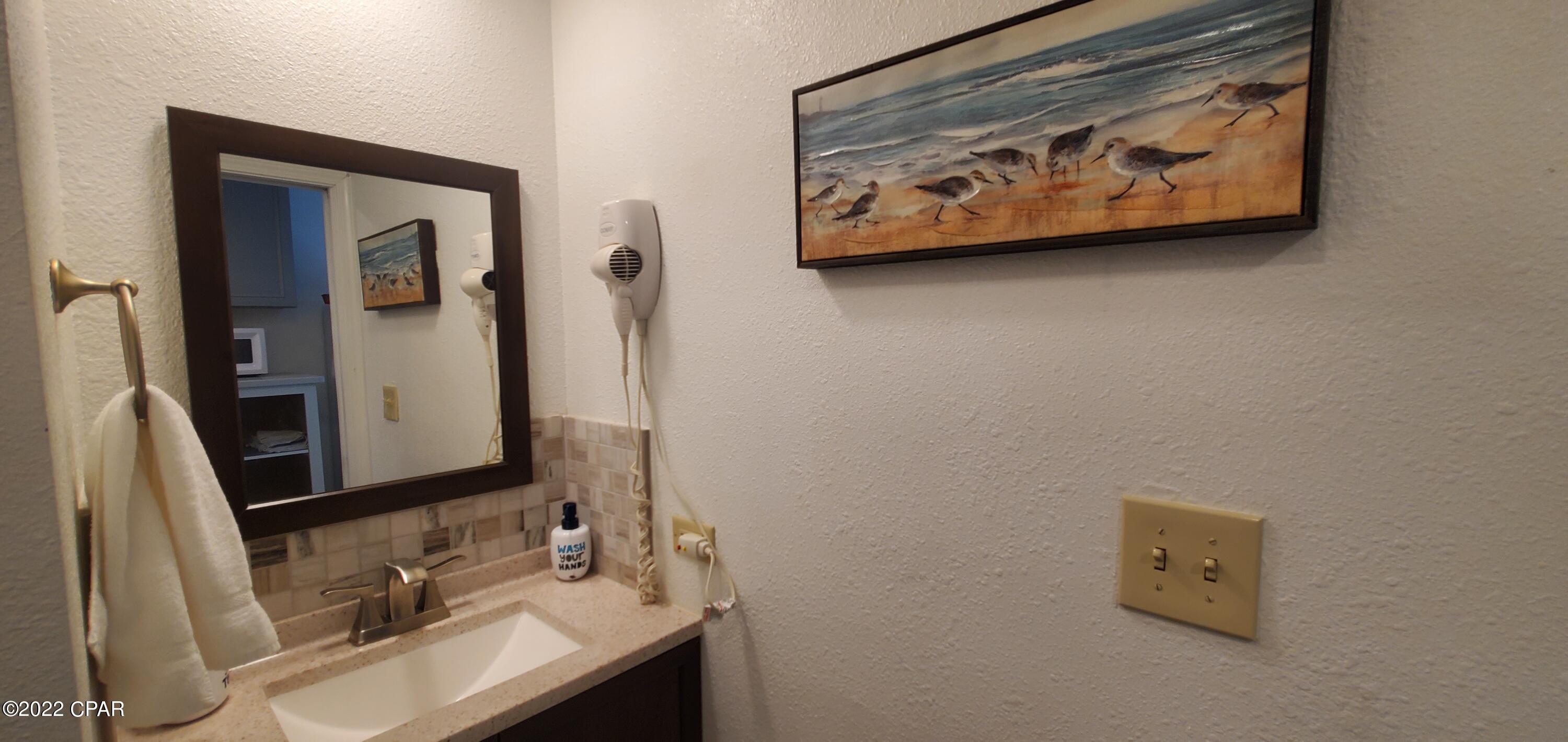 Fontainebleau Terrace - Residential