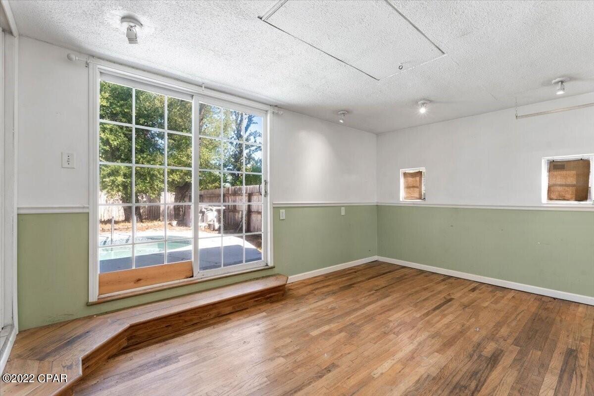 Cove Terrace - Residential