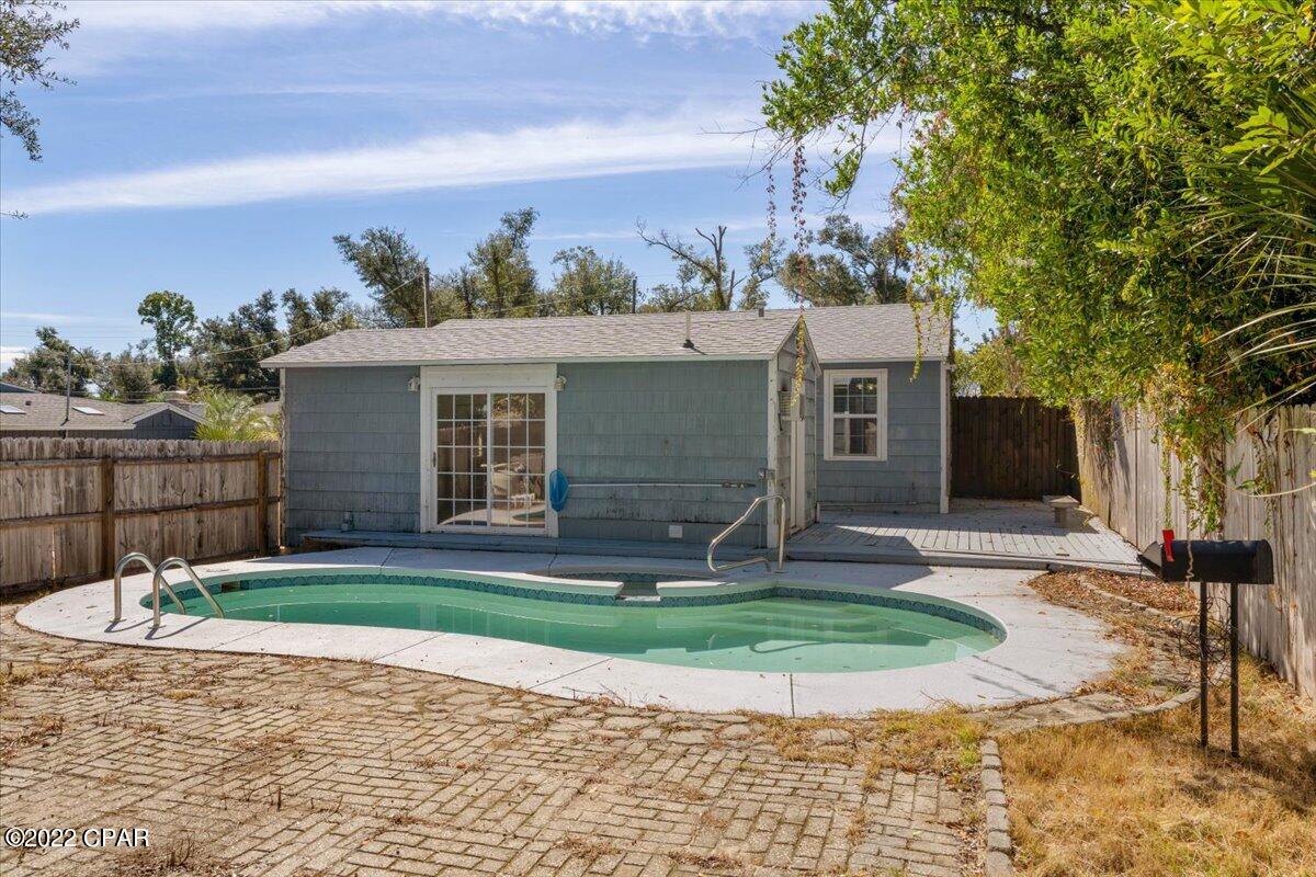 Cove Terrace - Residential