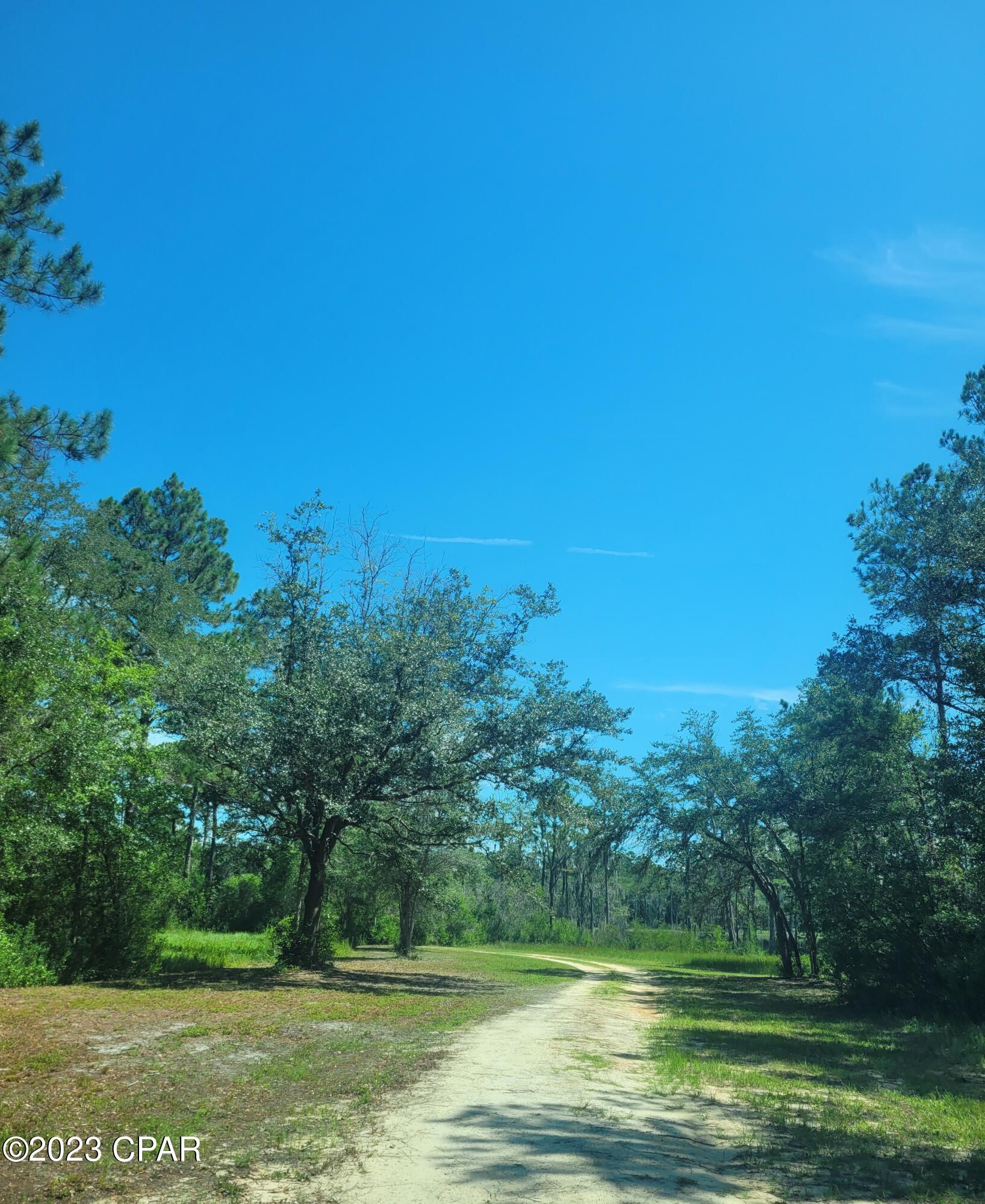 Paradise Lakes - Residential