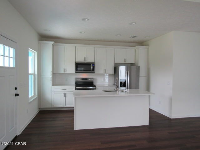Laguna Beach 8th Add - Residential Lease