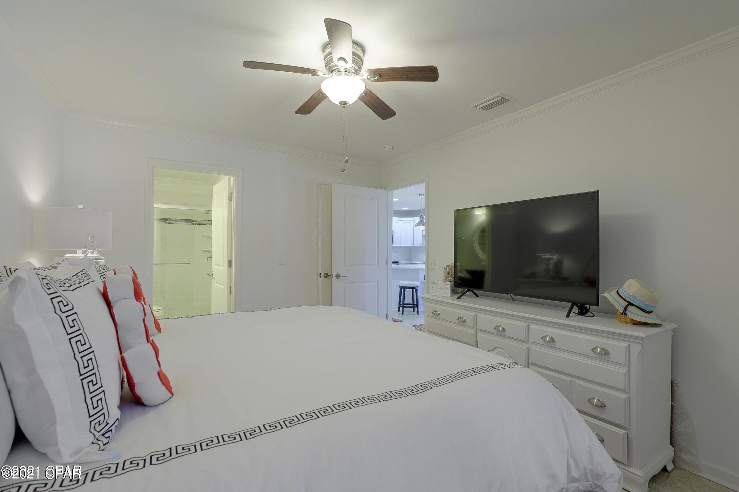 Bay Point Harbour Villas - Residential Lease