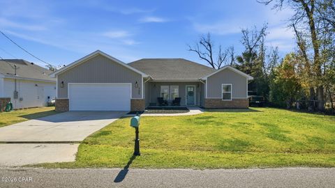 705 W 8th Street Lynn Haven FL 32444