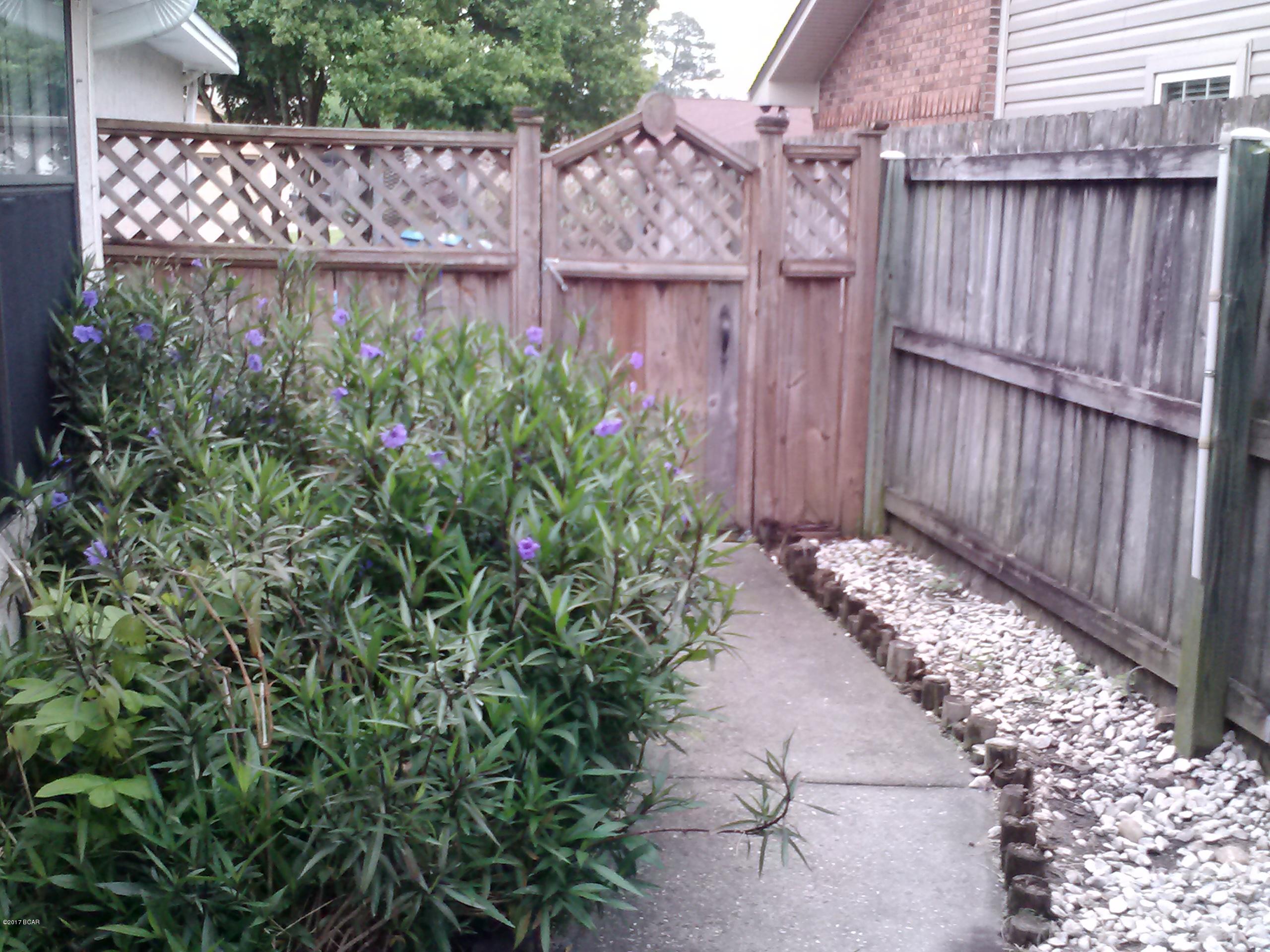 Derby Woods 2nd Add - Residential Lease