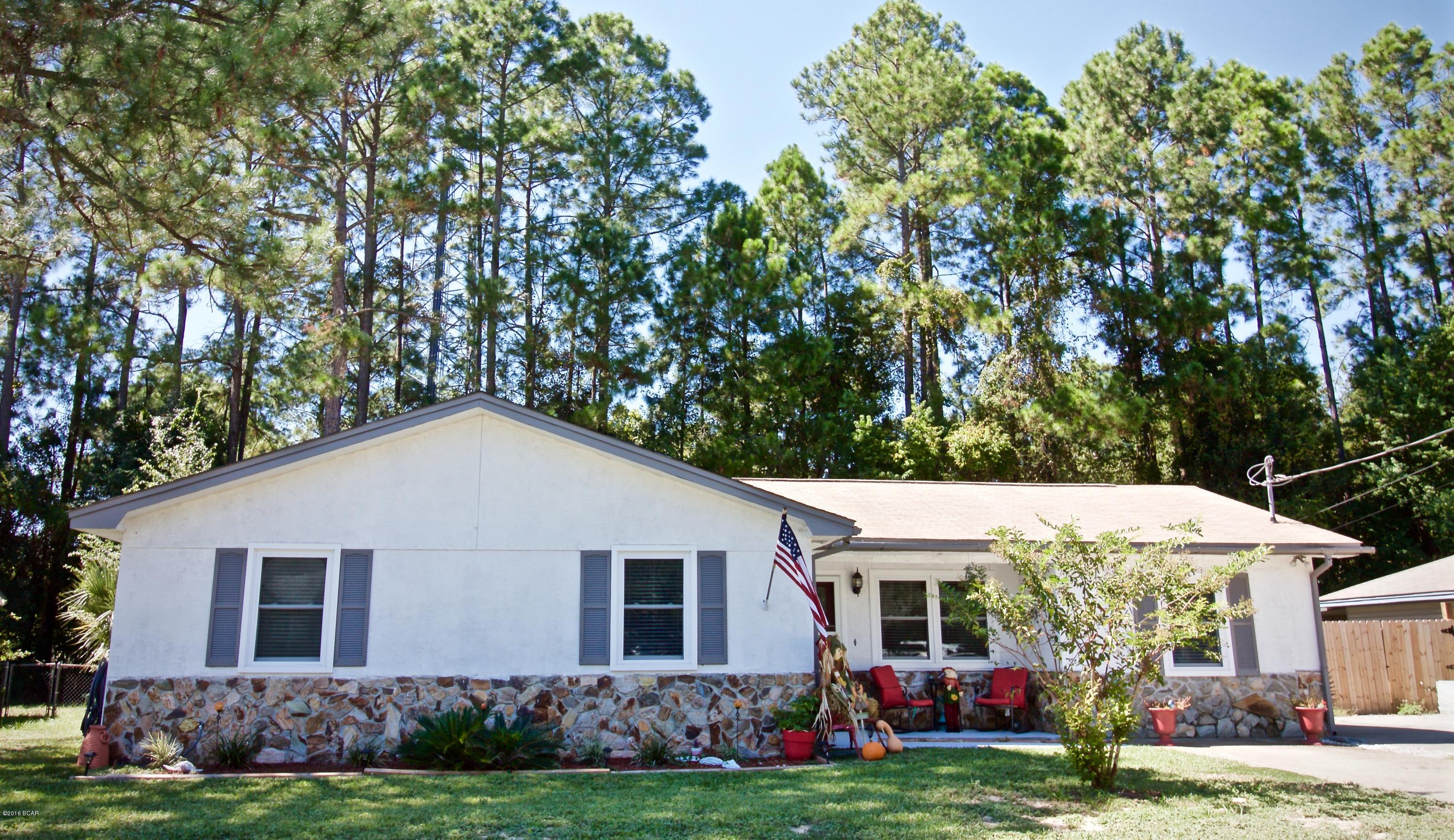 Pine Forest Est Ph 1 - Residential