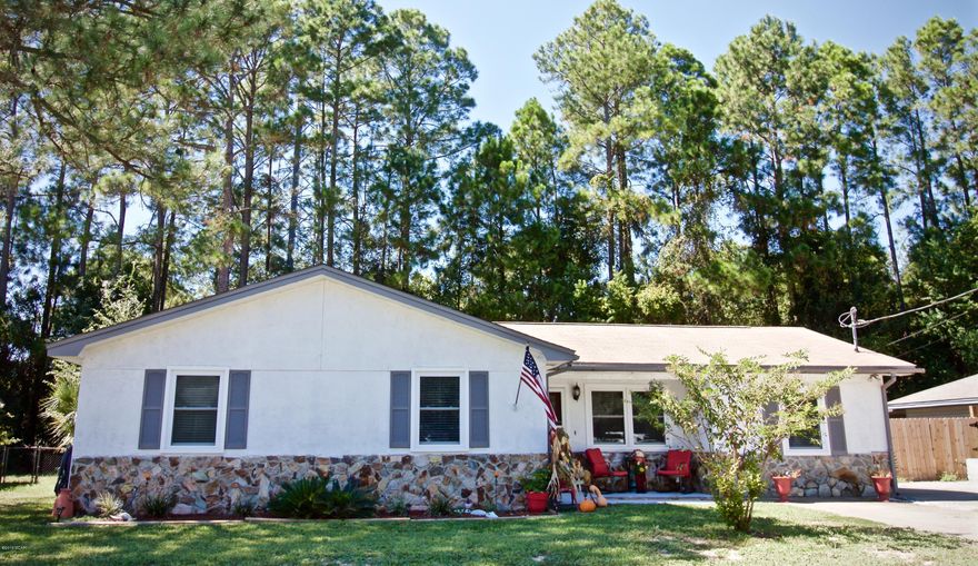 Great home in a perfect central location of Lynn Haven!  Close to shopping, schools, restaurants, parks, walking paths, and playground. This home features 3 bedroom and 2 baths with a nice, open living room and separate family room making for plenty of space. Some wonderful updates include fresh paint, all new double pane windows, new exterior front door and french doors, new blinds throughout, new kitchen appliances and pavers making for a lovely setting to enjoy your back yard. Screened in Florida Room and 2 storage units out back as well! Yearly Home Warranty was renewed on August 2016 and transferable. All sizes and information is deemed accurate, but please verify if important.