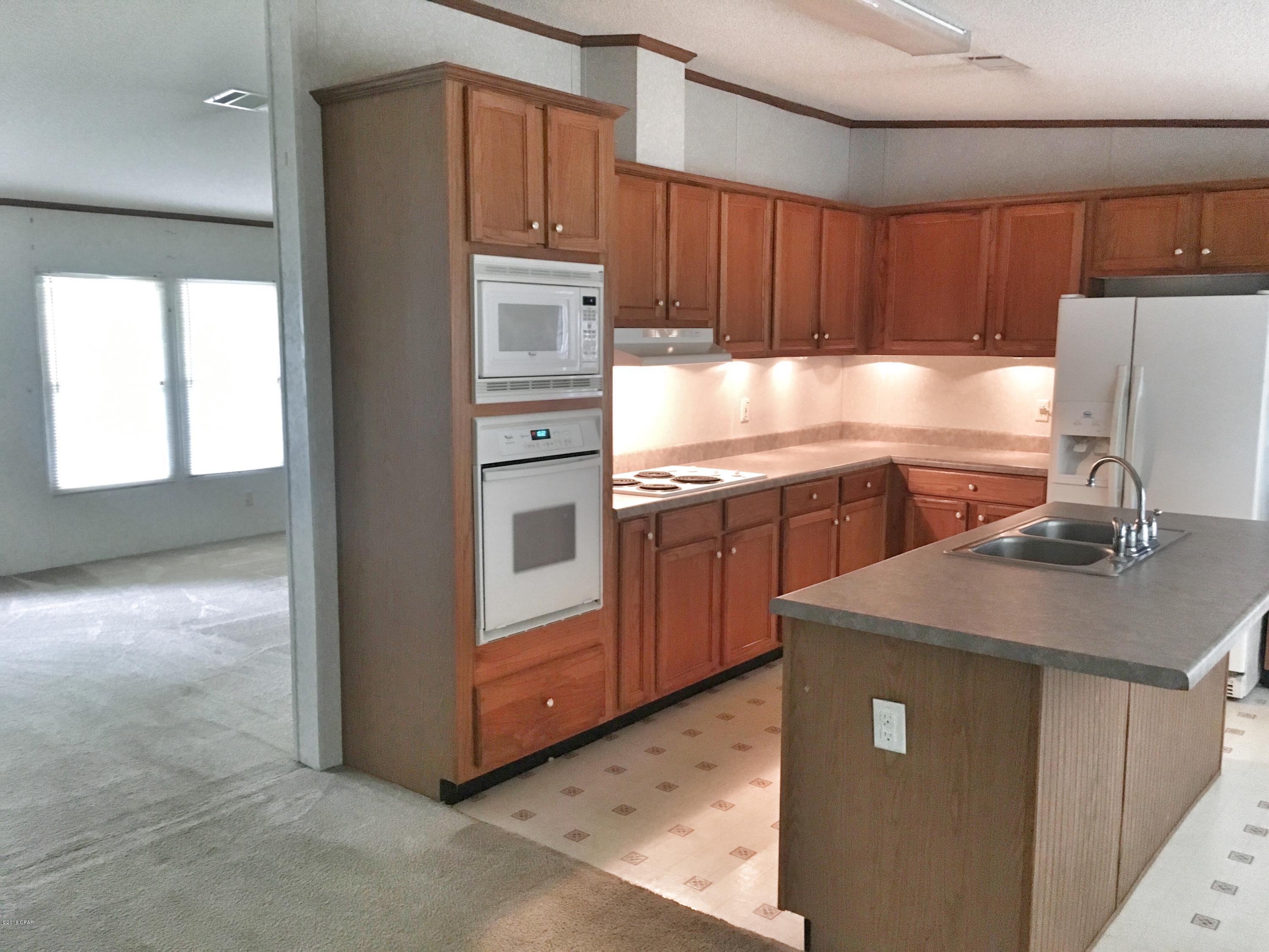 Davis Replat Of Lillian Carlisle - Residential