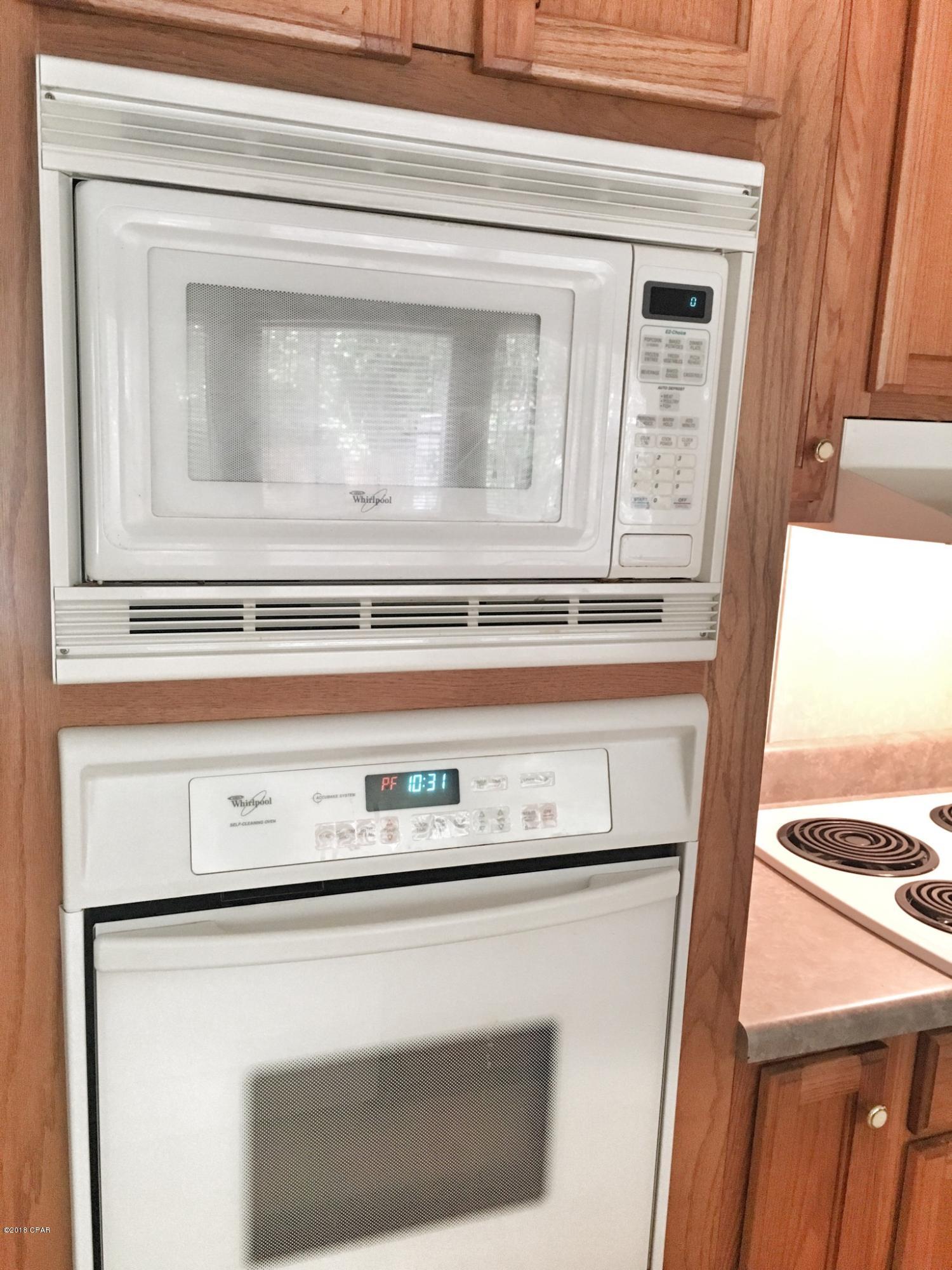 Davis Replat Of Lillian Carlisle - Residential