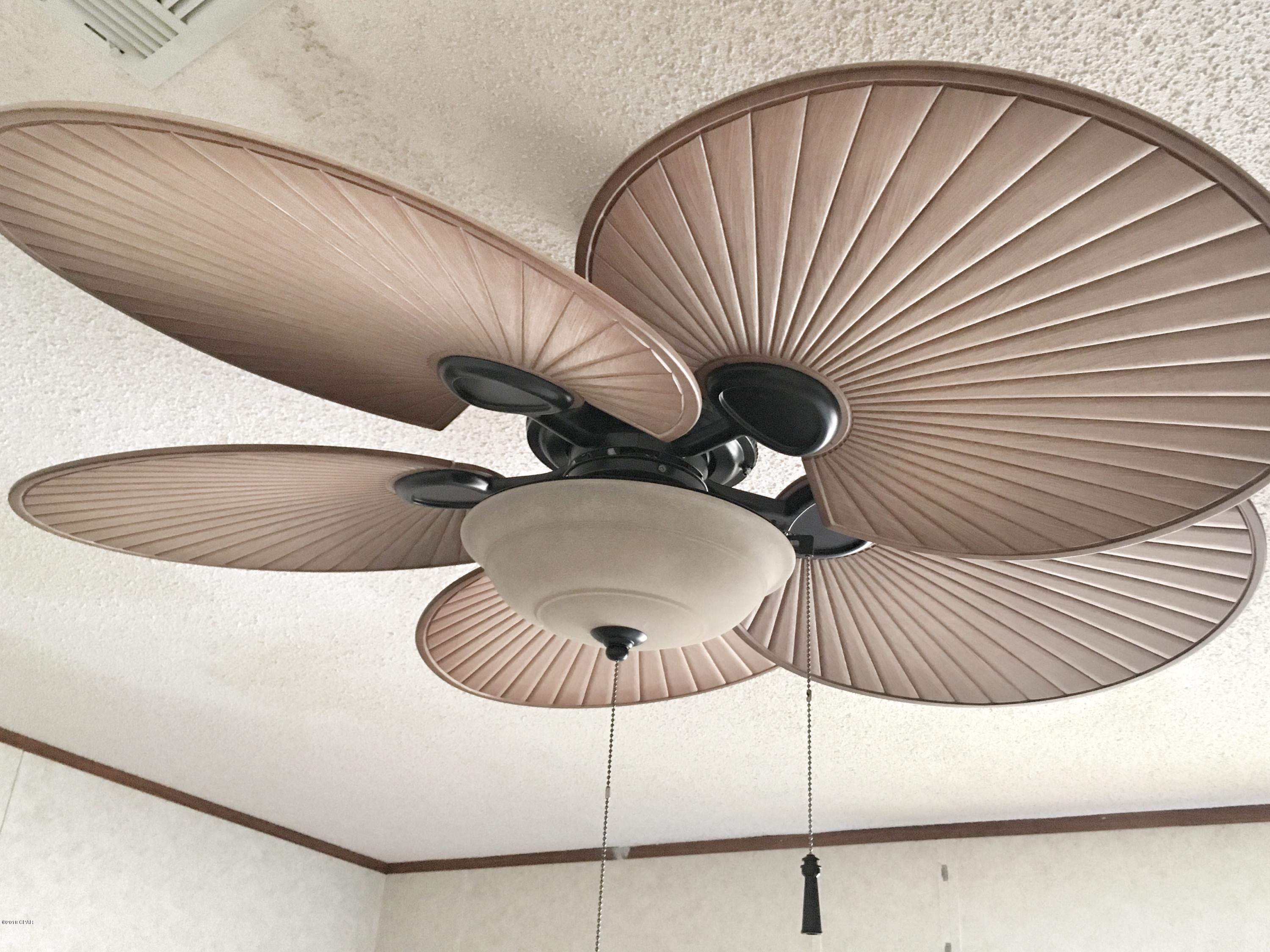 Davis Replat Of Lillian Carlisle - Residential