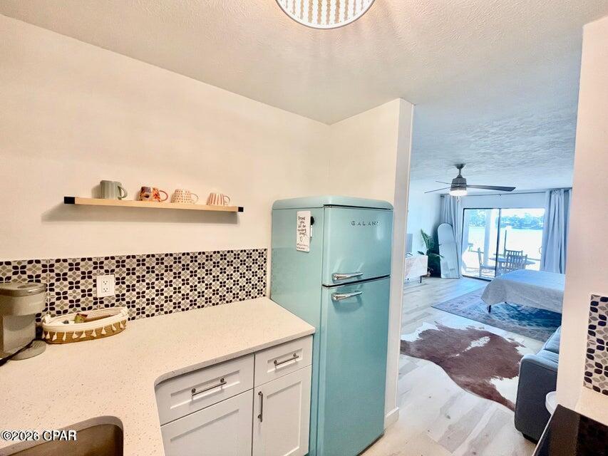 Lullwater Beach - Residential