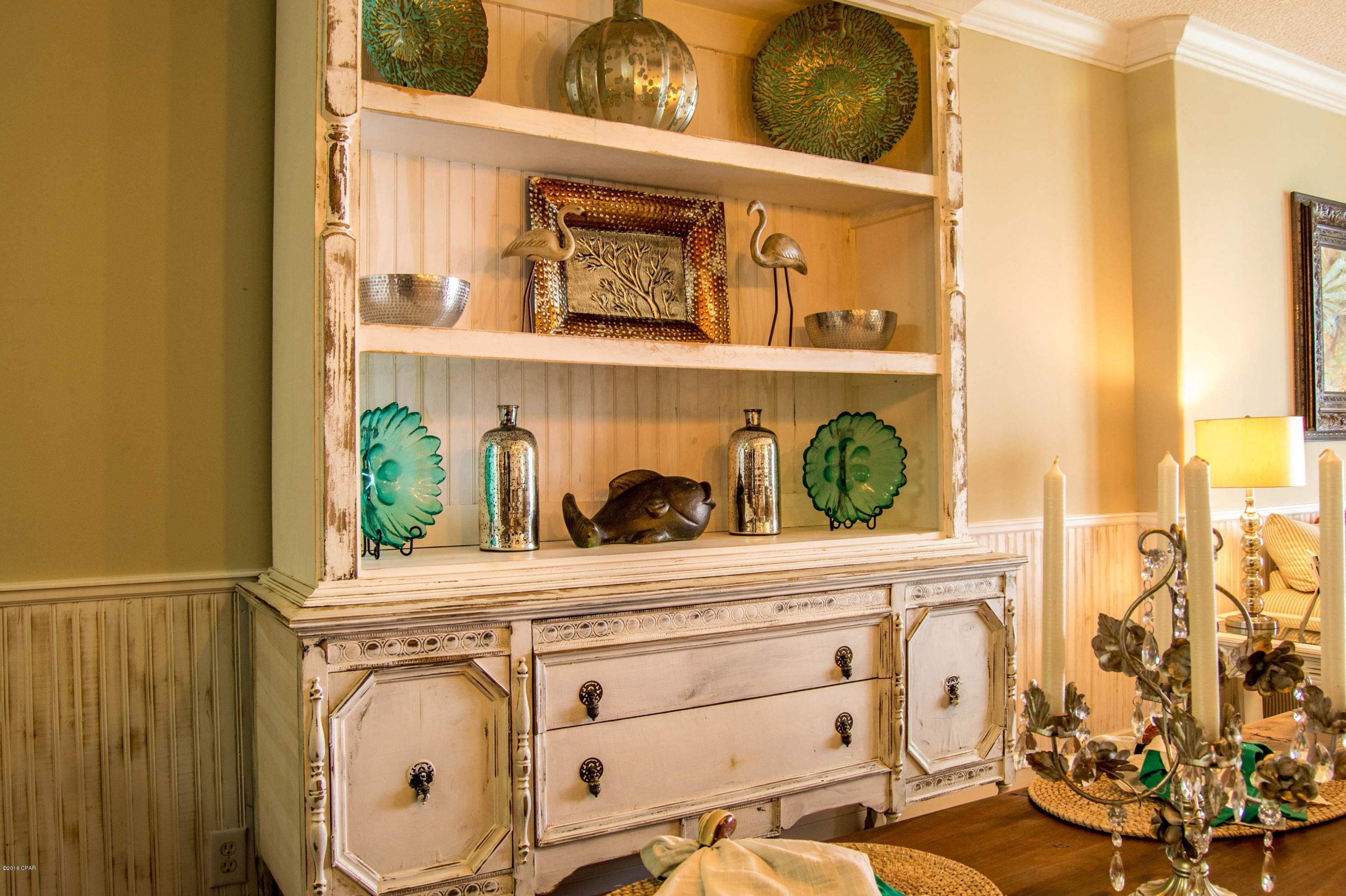 Tropic Winds - Residential