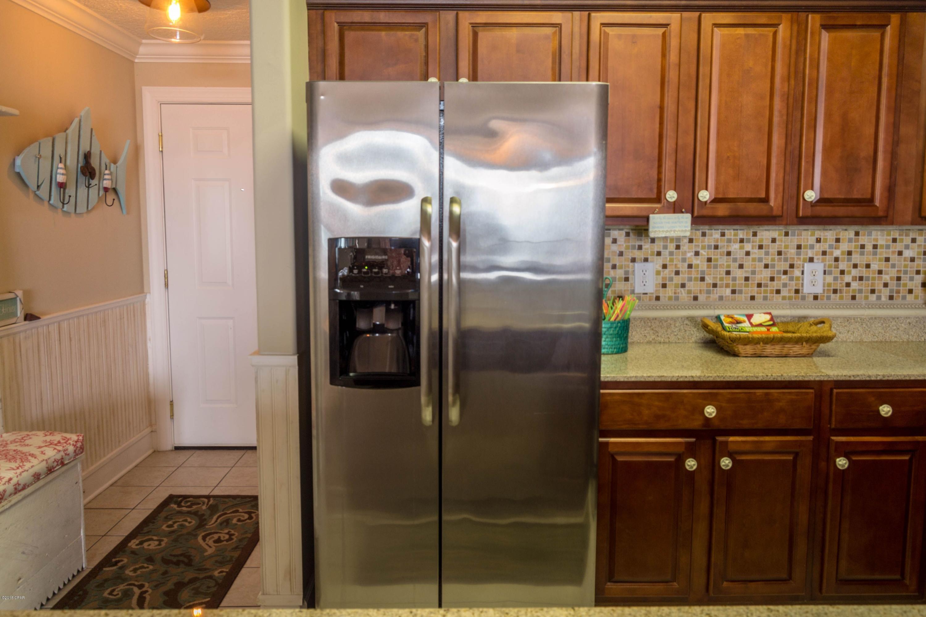 Tropic Winds - Residential