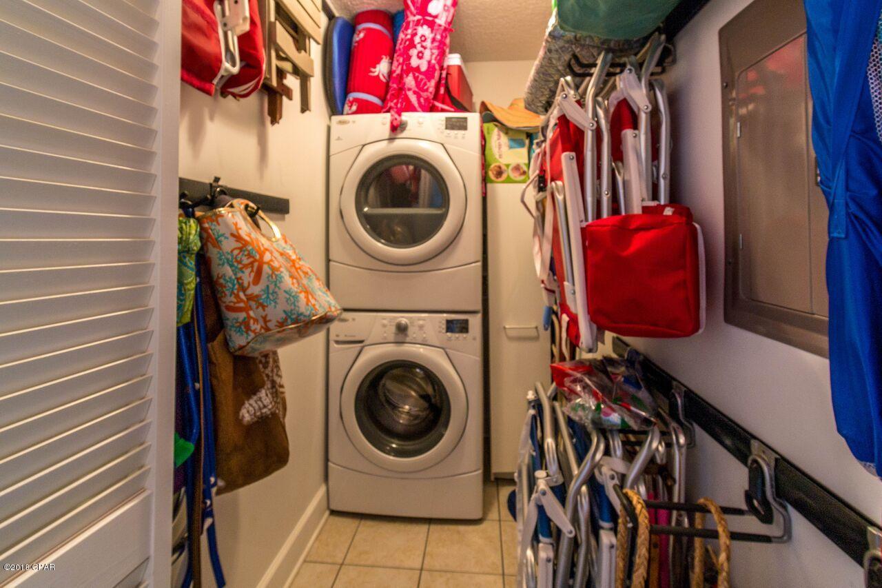 Tropic Winds - Residential