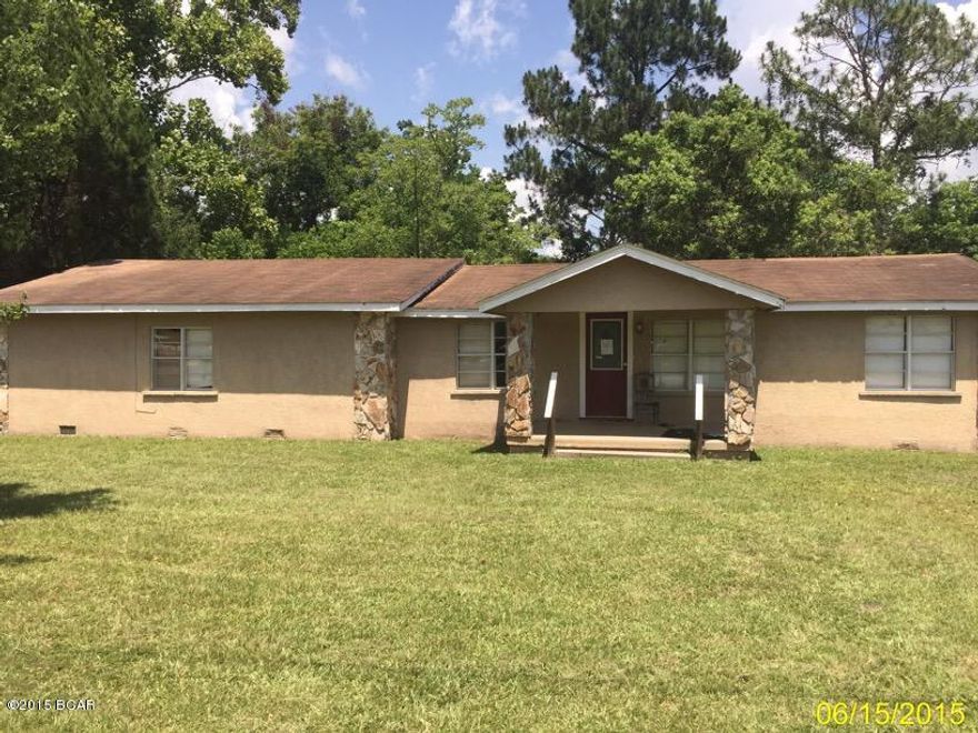 3 bedroom 2 bath ranch home on over a 20,000 sqft lot. This one is spacious inside and out and is ready for your designs to come to life. This one will go fast!