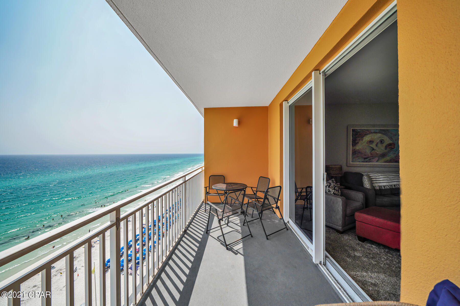 Splash Condo - Residential