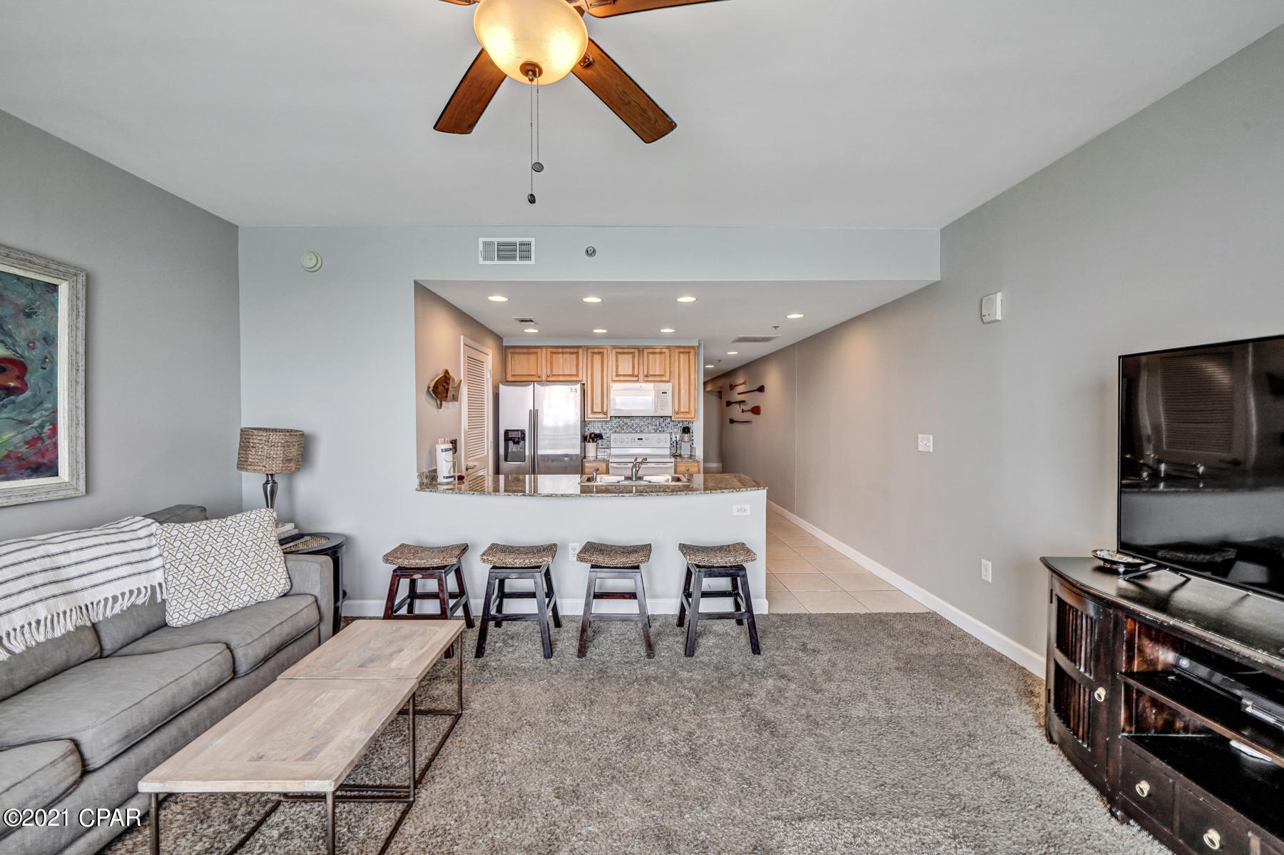 Splash Condo - Residential