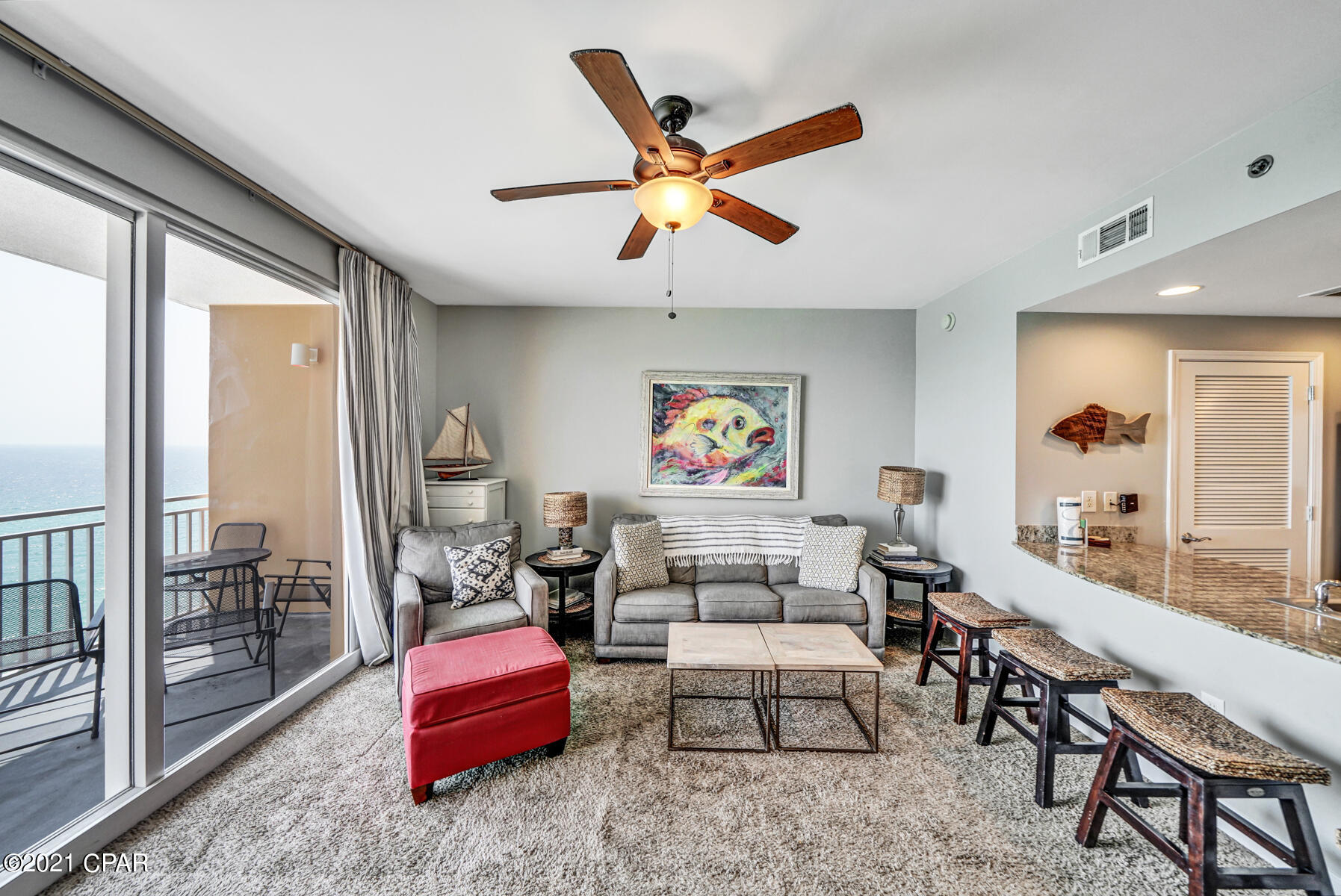 Splash Condo - Residential