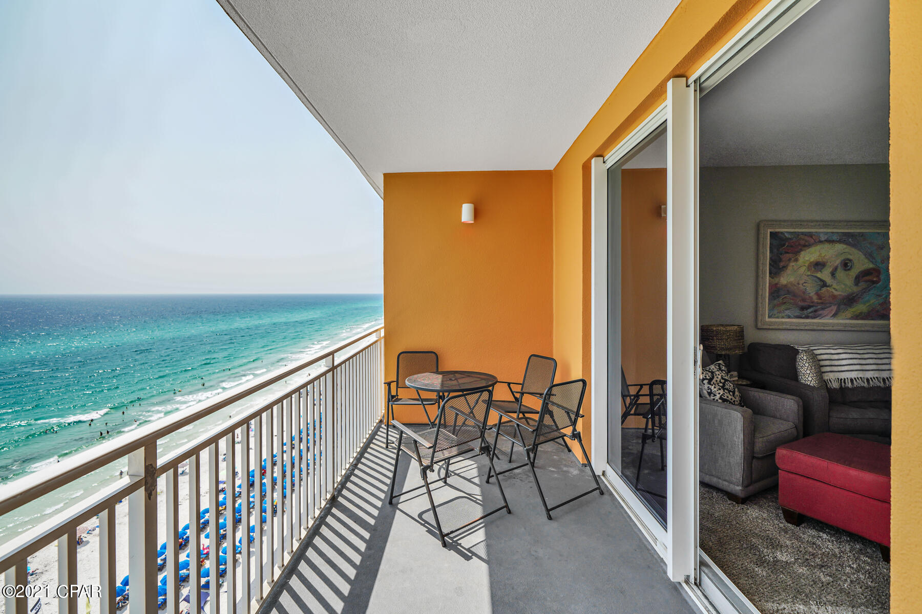 Splash Condo - Residential