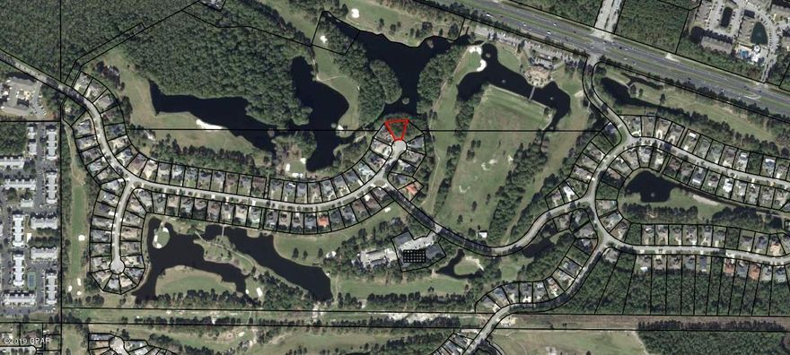 *Currently under Contract, Seller accepting Backup Offers* One of the LAST undeveloped lots in The Glades. Large, deep lot, ideally situated on a quiet cul-de-sac, overlooking one of the former golf course lakes. Come and see it today!