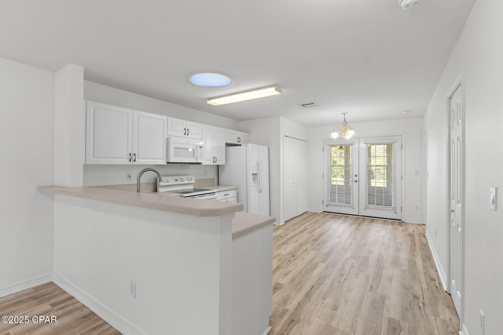 Hammocks Phase I - Residential Lease