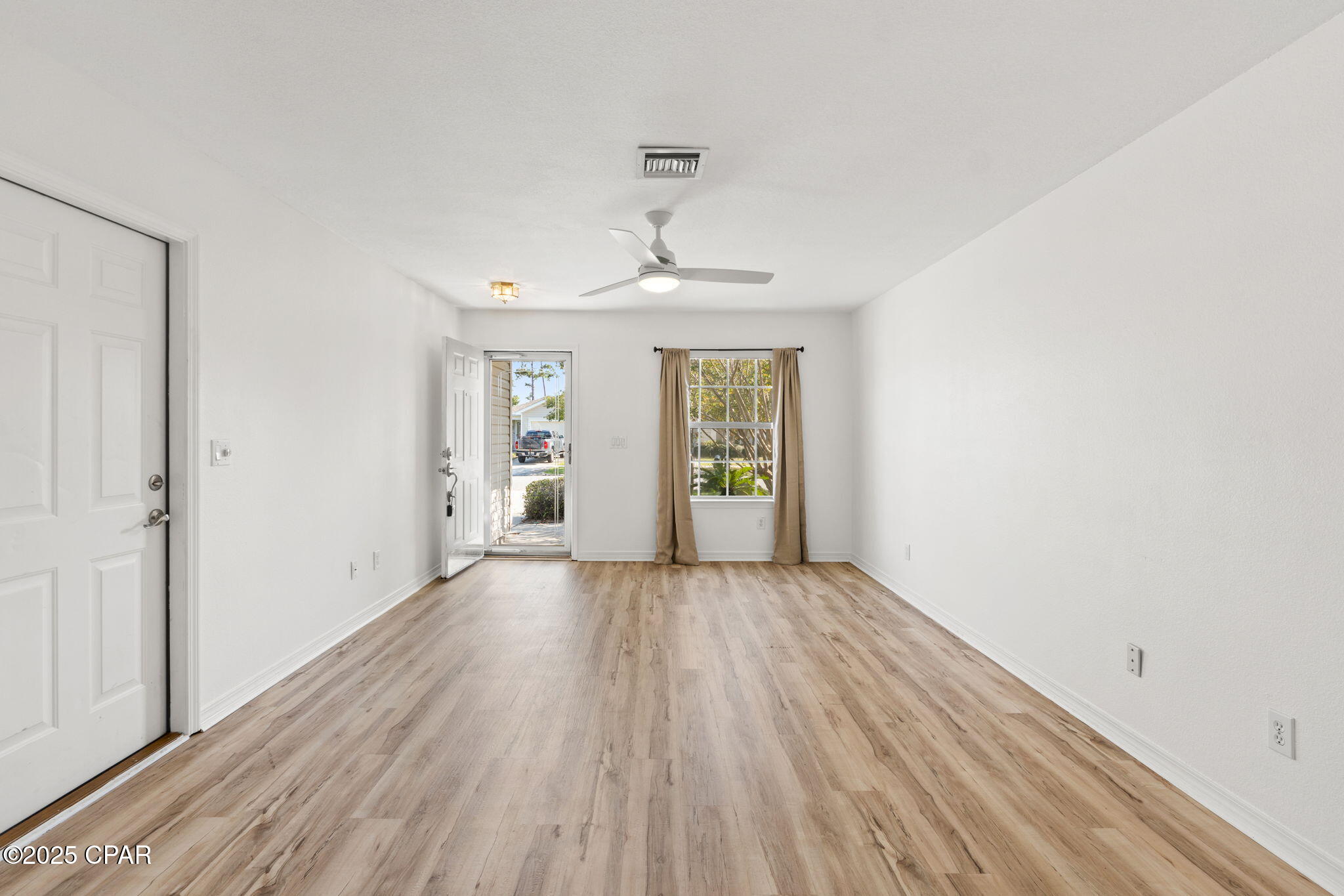 Hammocks Phase I - Residential Lease