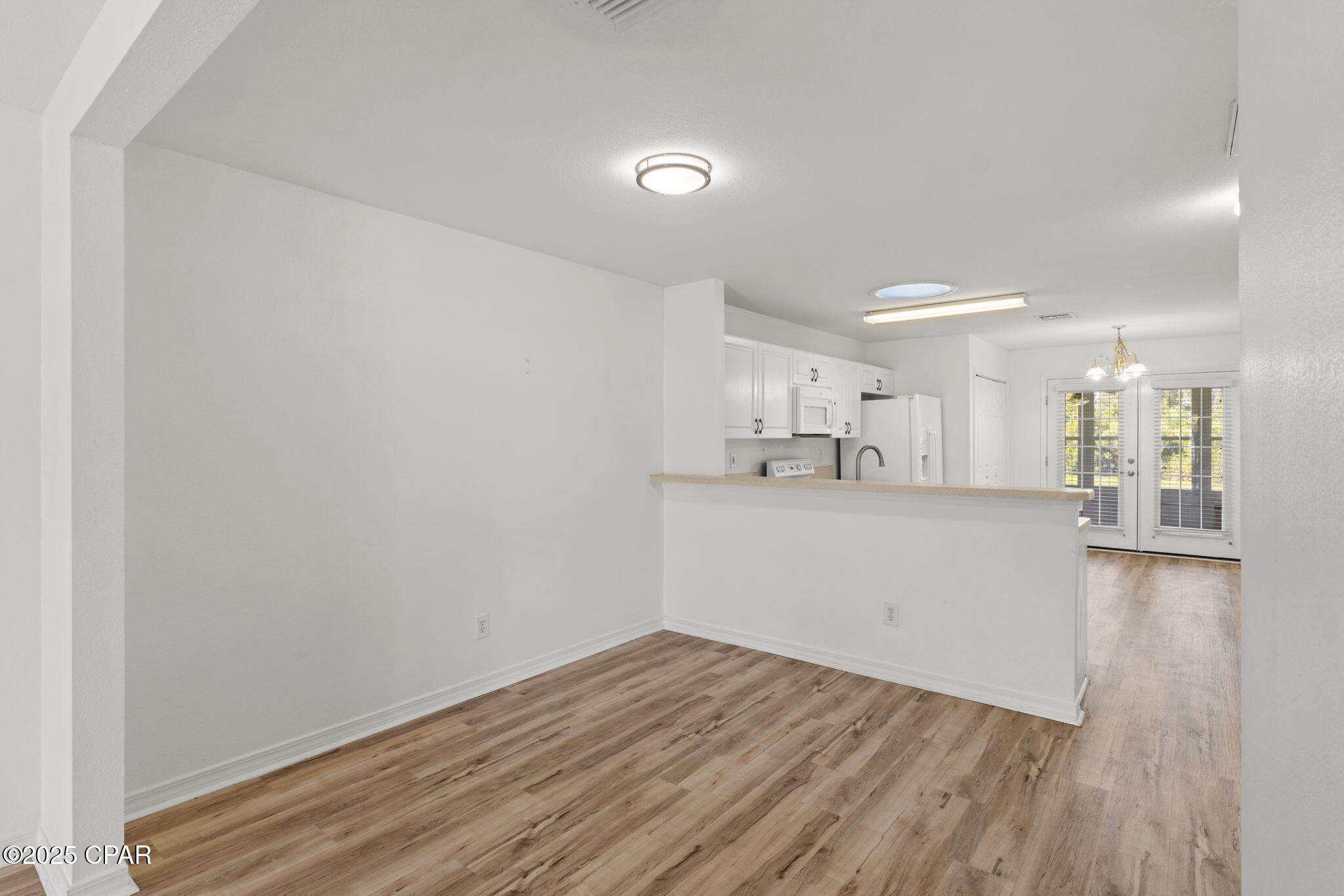 Hammocks Phase I - Residential Lease