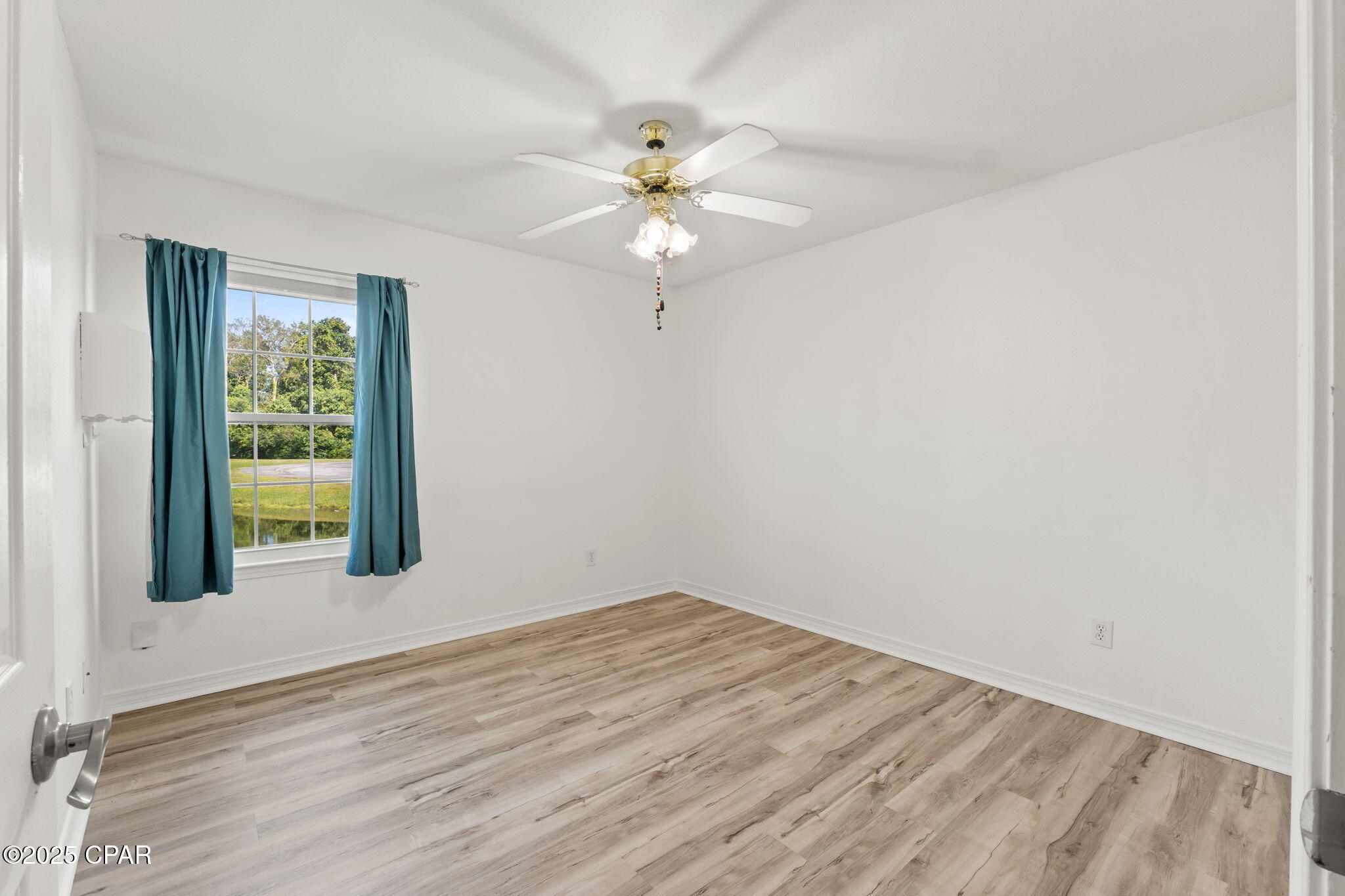 Hammocks Phase I - Residential Lease