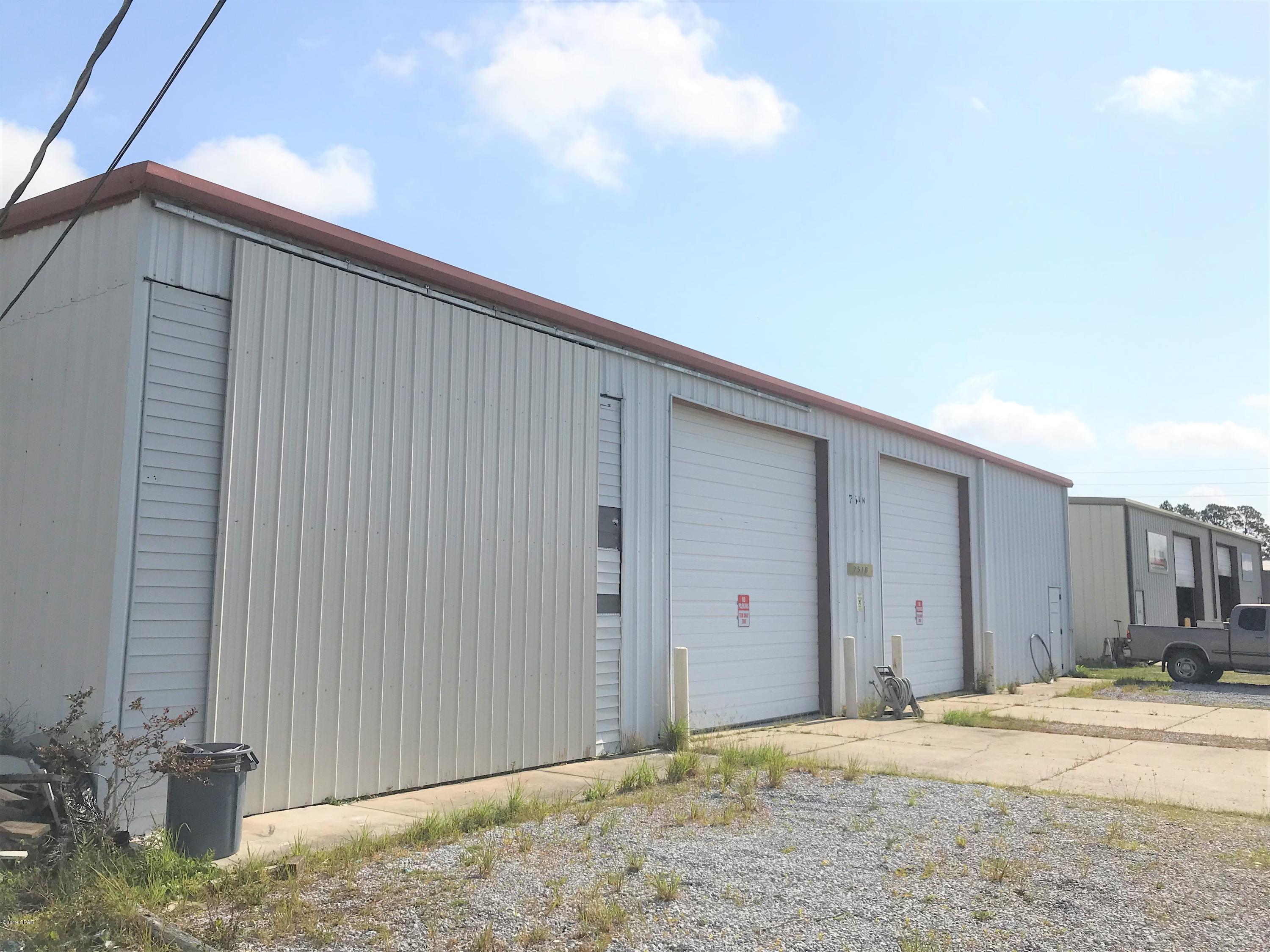 [No Recorded Subdiv] - Commercial Sale