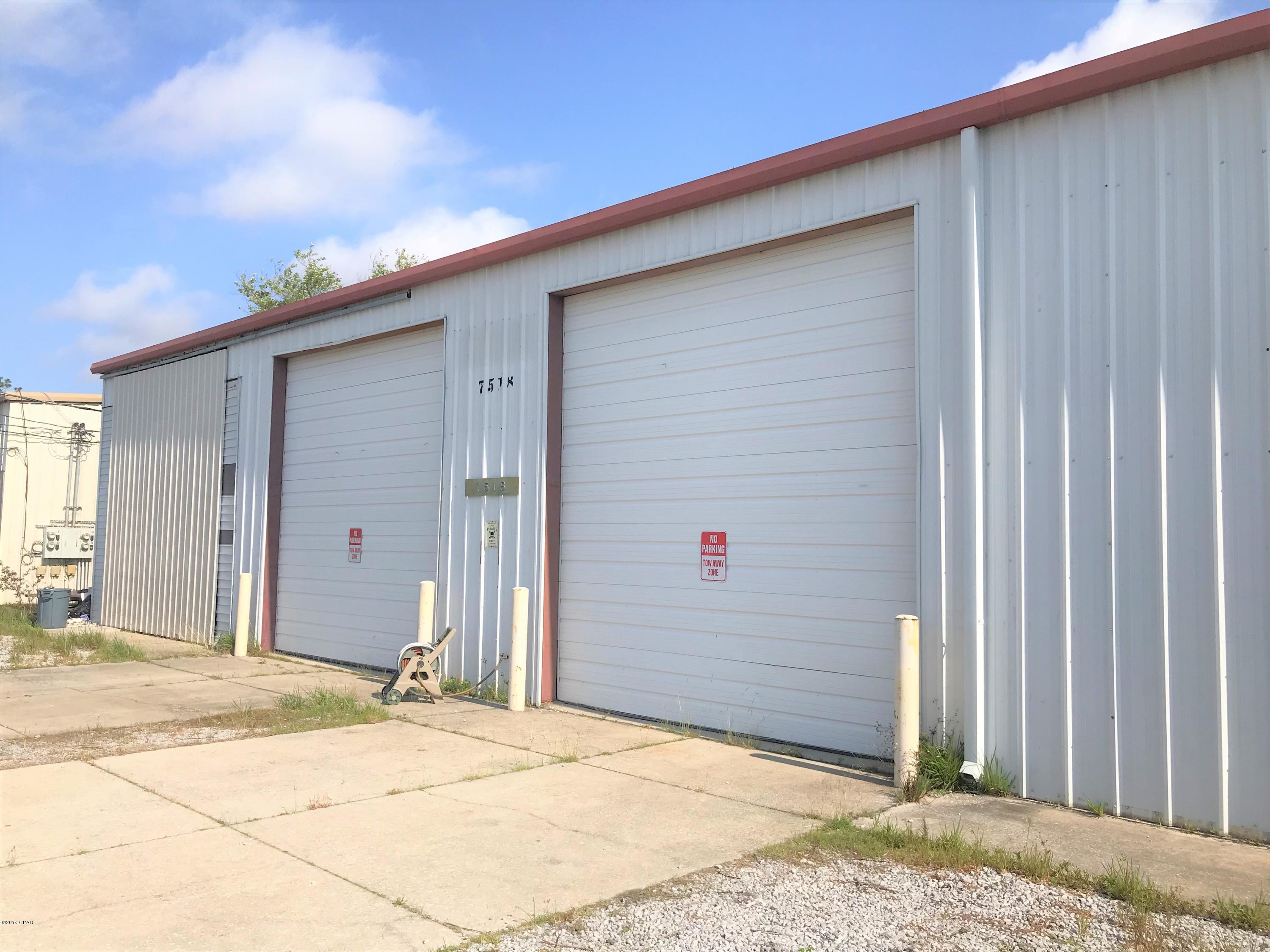 [No Recorded Subdiv] - Commercial Sale