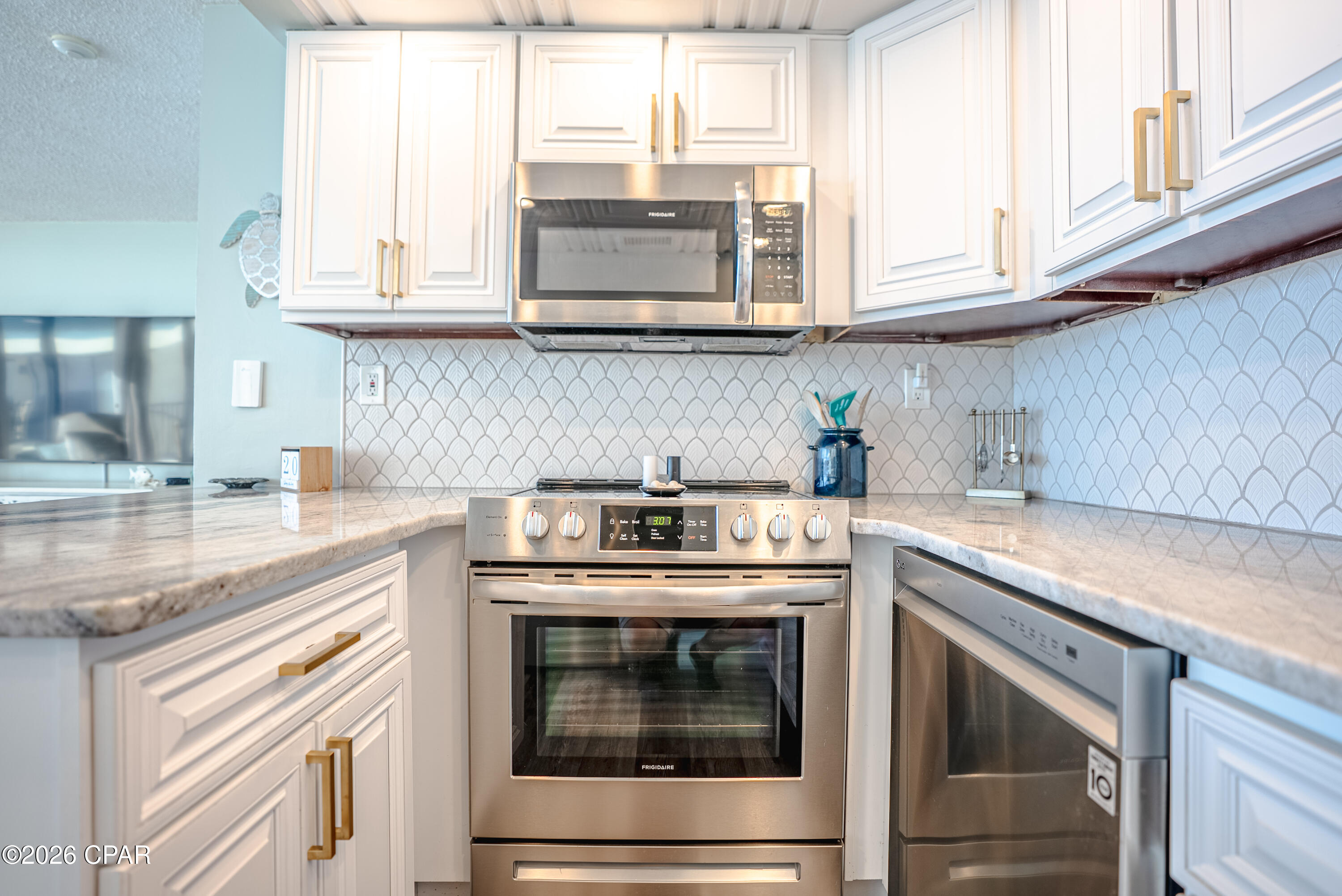 Sunbird Condo - Residential