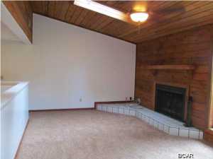 North Lagoon Oaks - Residential Lease