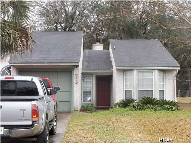 Tropical Bay - Residential Lease