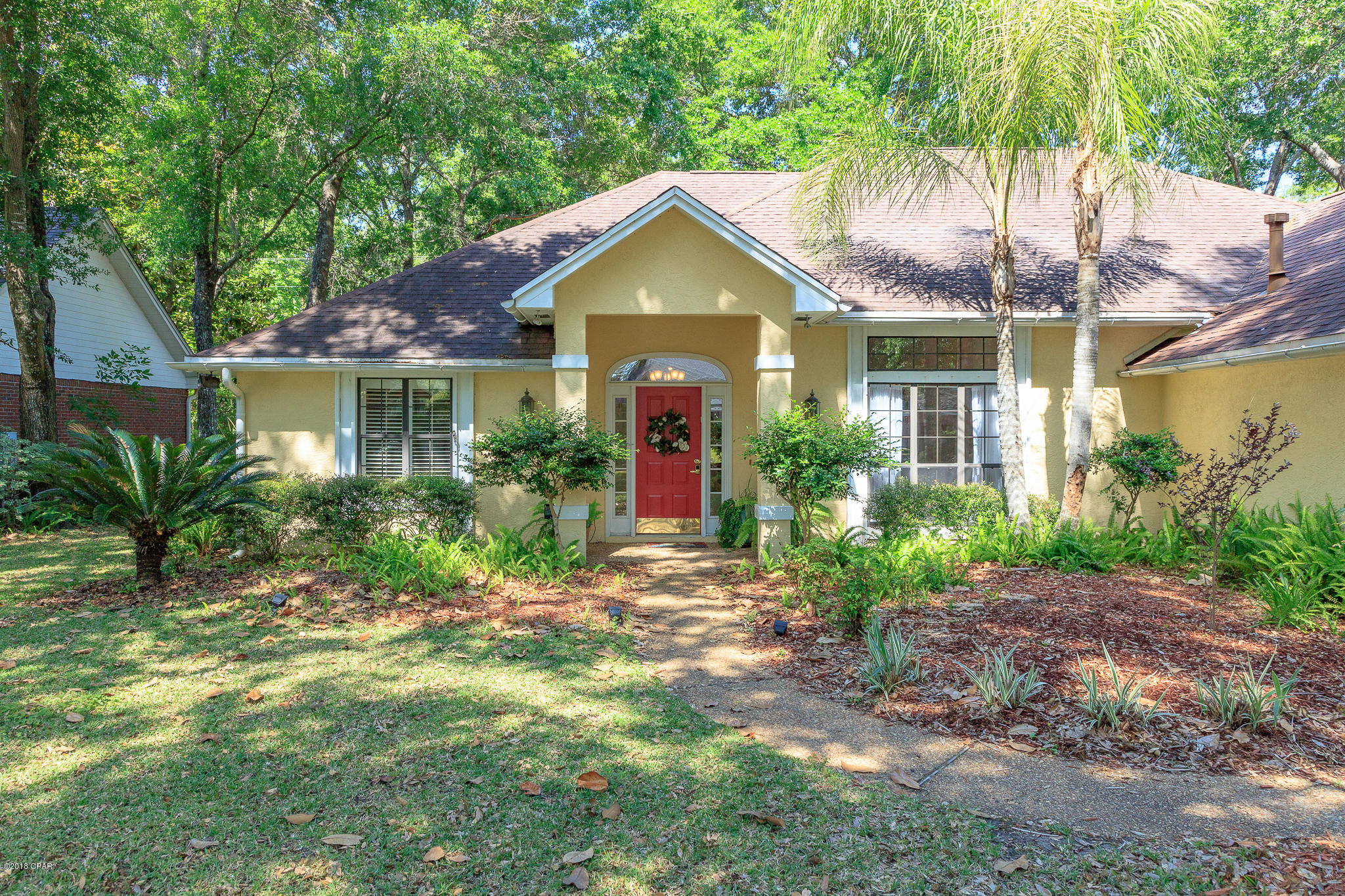 Country Club Harbour Estates - Residential