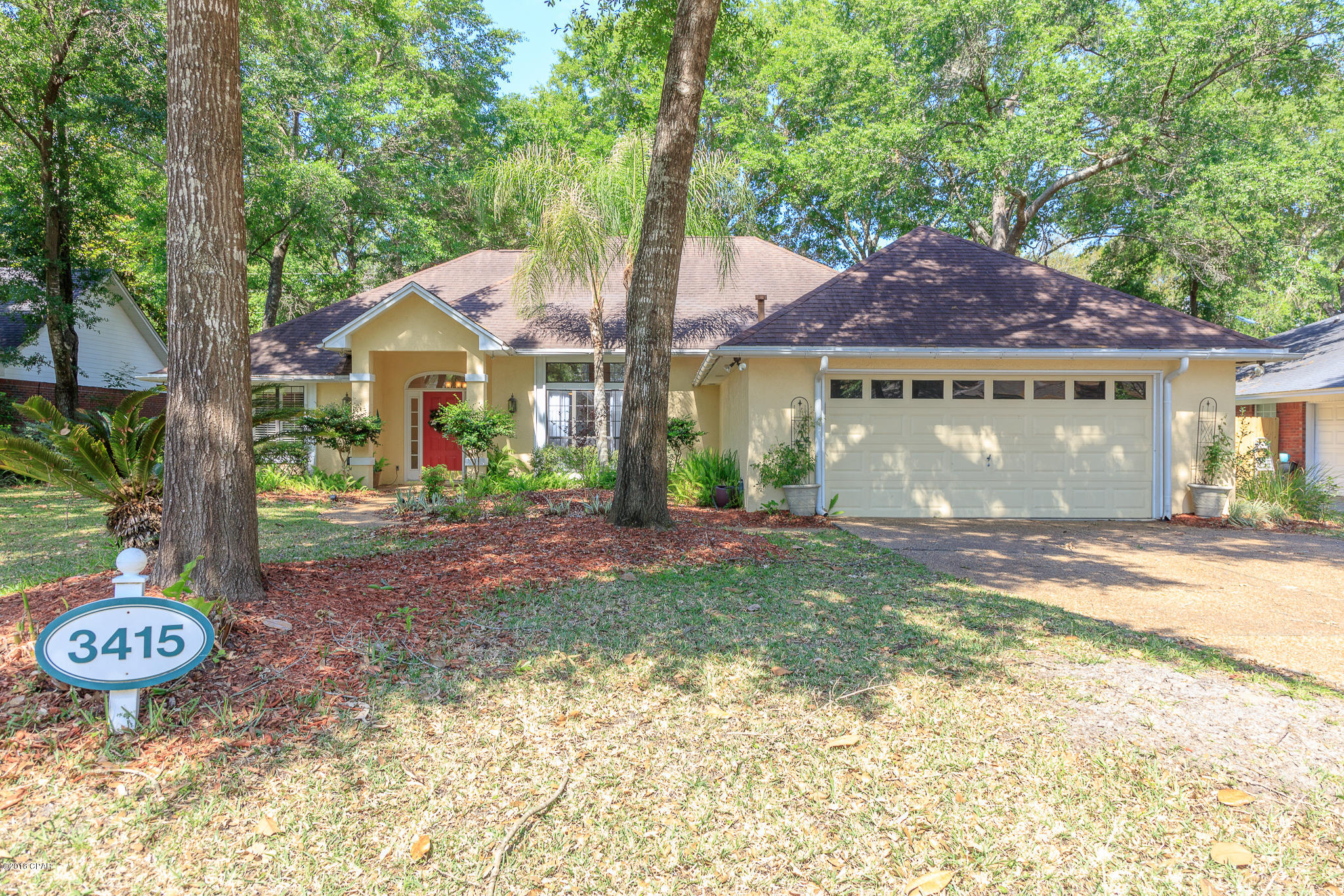 Country Club Harbour Estates - Residential