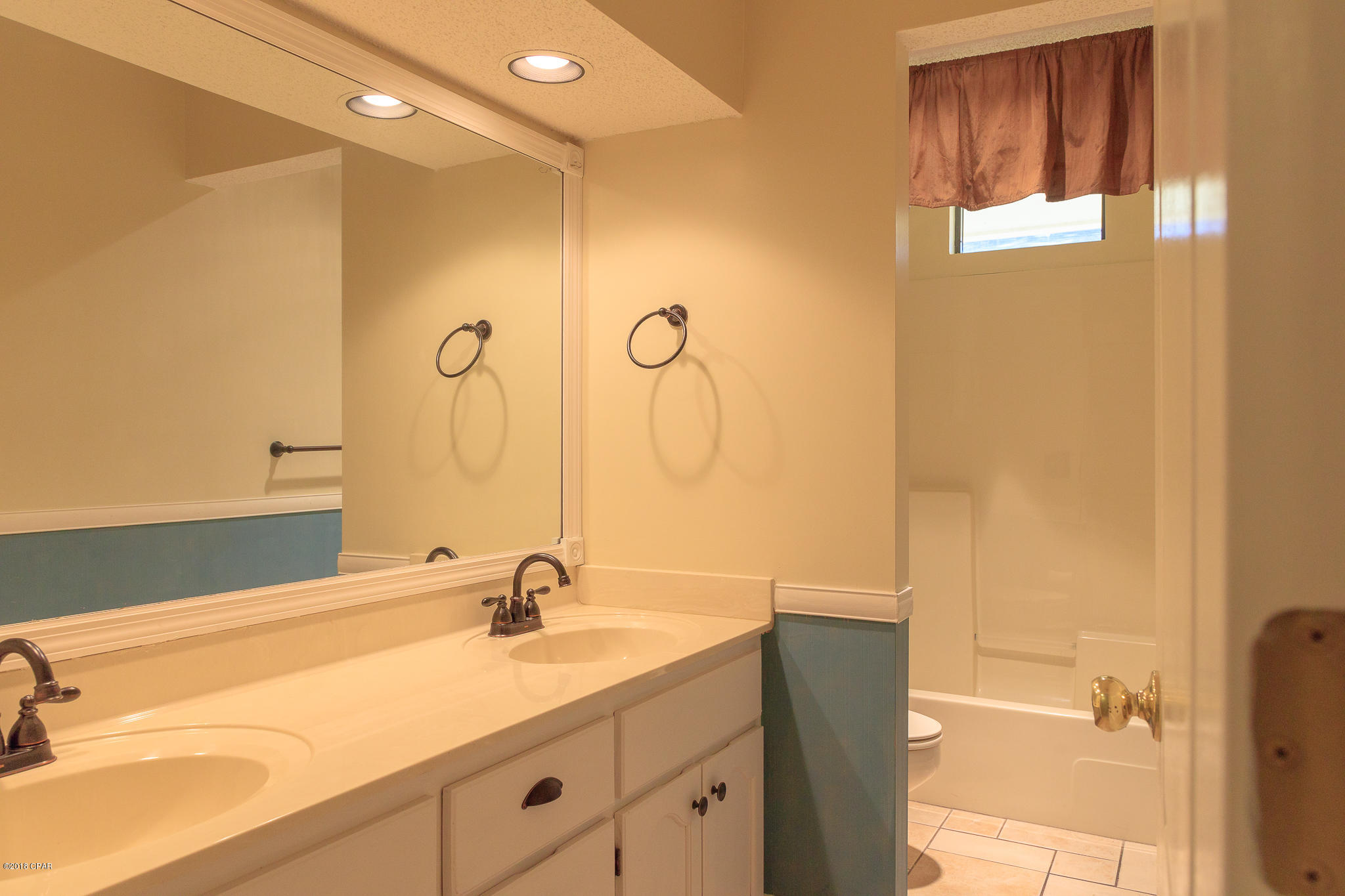 Country Club Harbour Estates - Residential