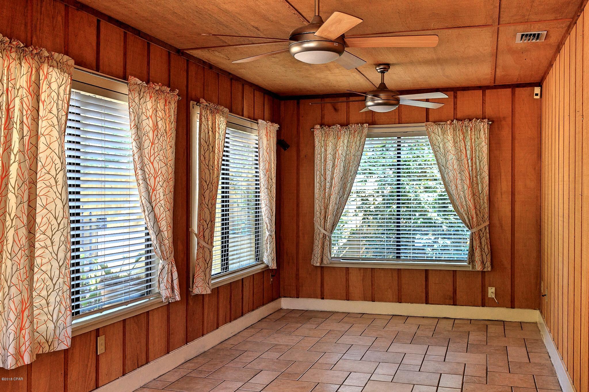 Country Club Harbour Estates - Residential