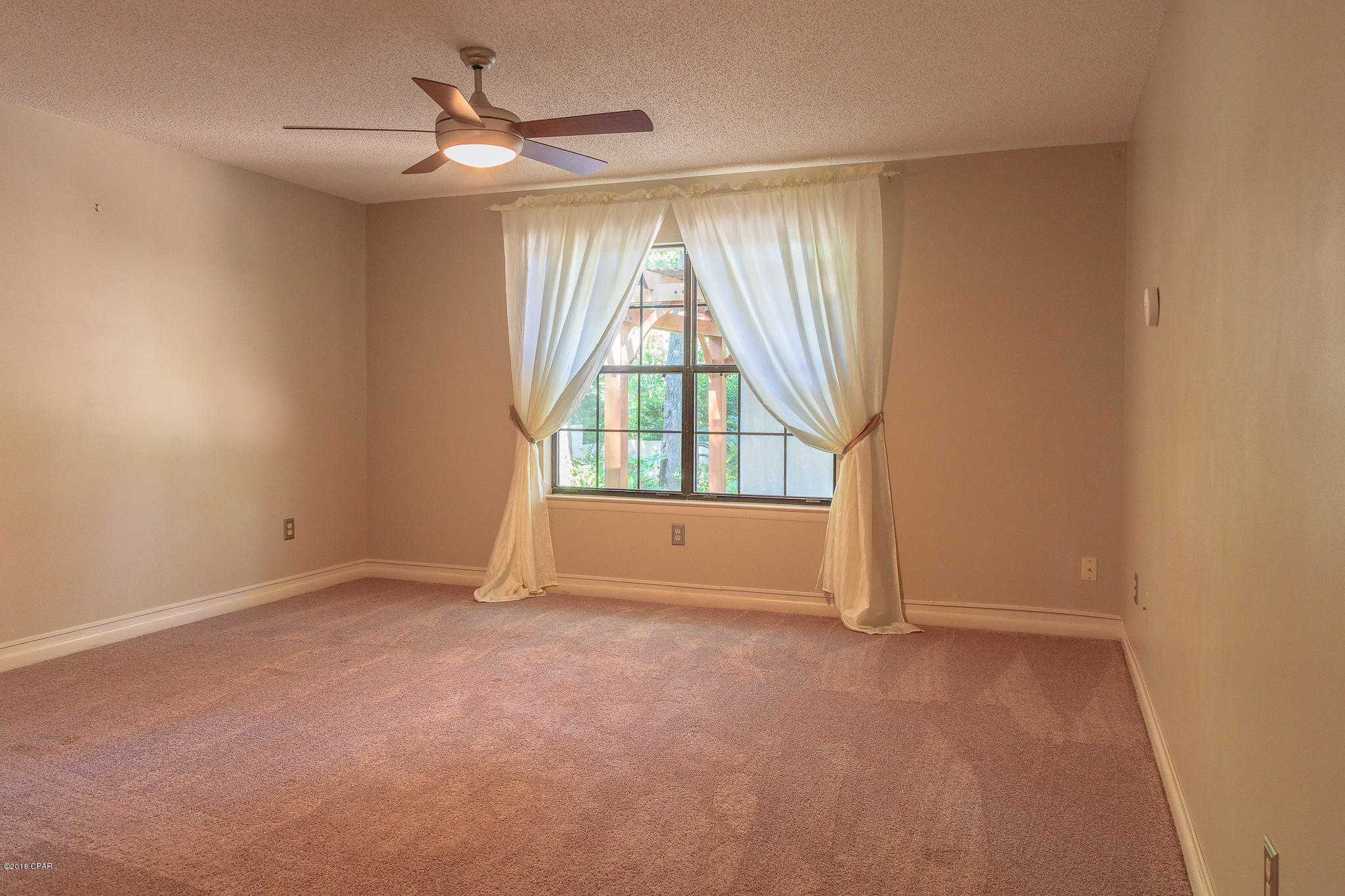 Country Club Harbour Estates - Residential